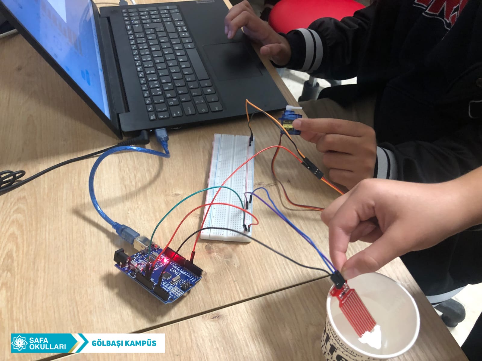 ROBOTİK VE KODLAMA ATÖLYESİ