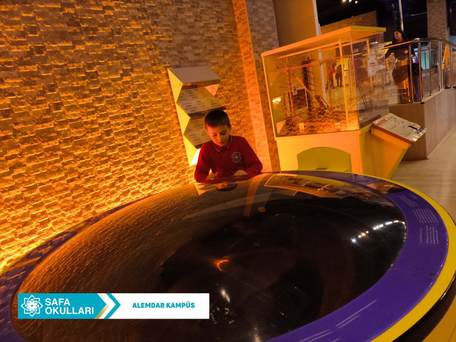 BİLİM MERKEZİ GEZİSİ