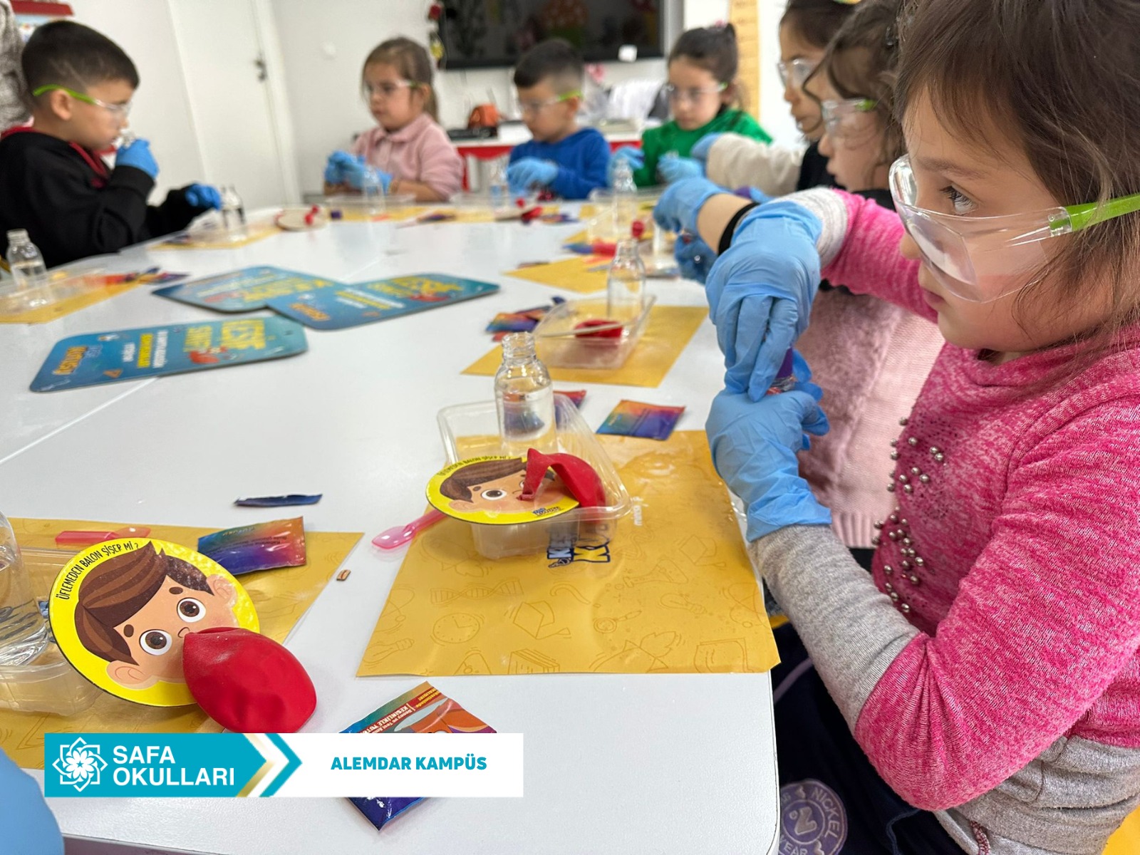 MİNİK BİLİM İNSANLARI