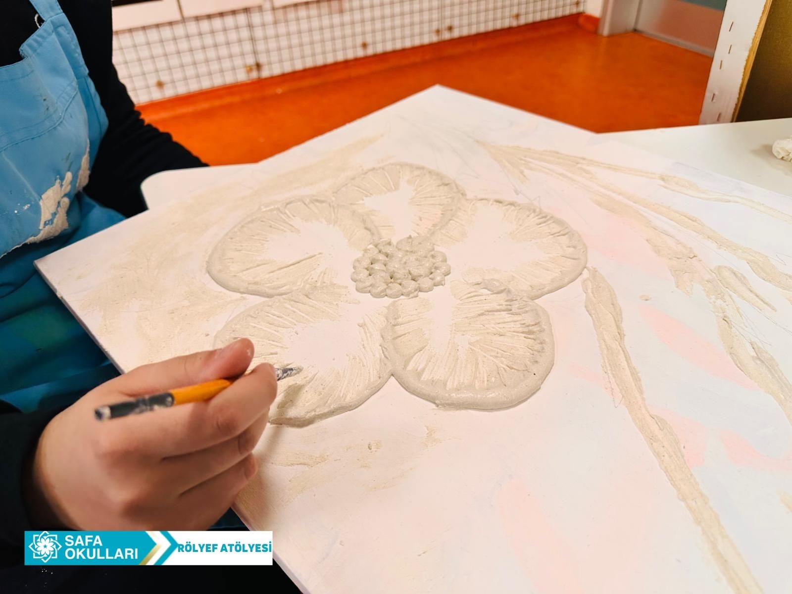 SANAT ATÖLYESİ DERSİMİZ