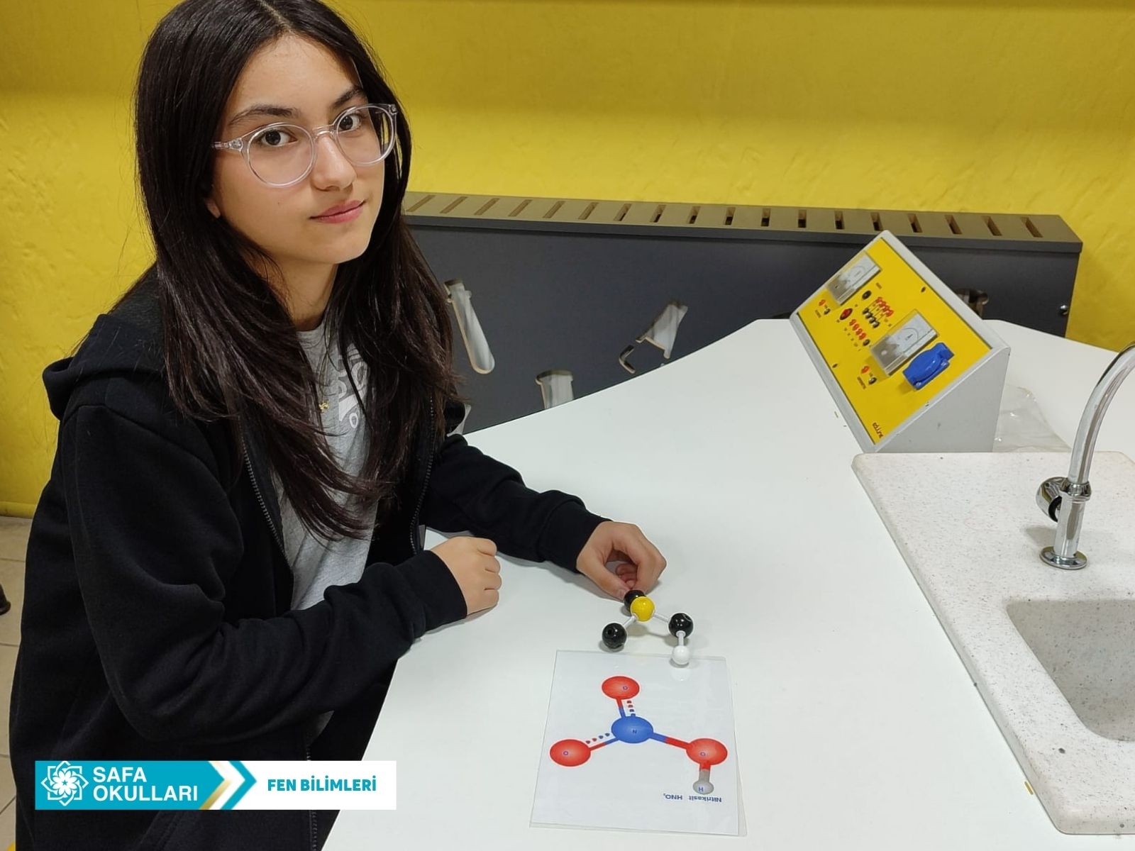 MOLEKÜL MODELİ YAPIYORUZ