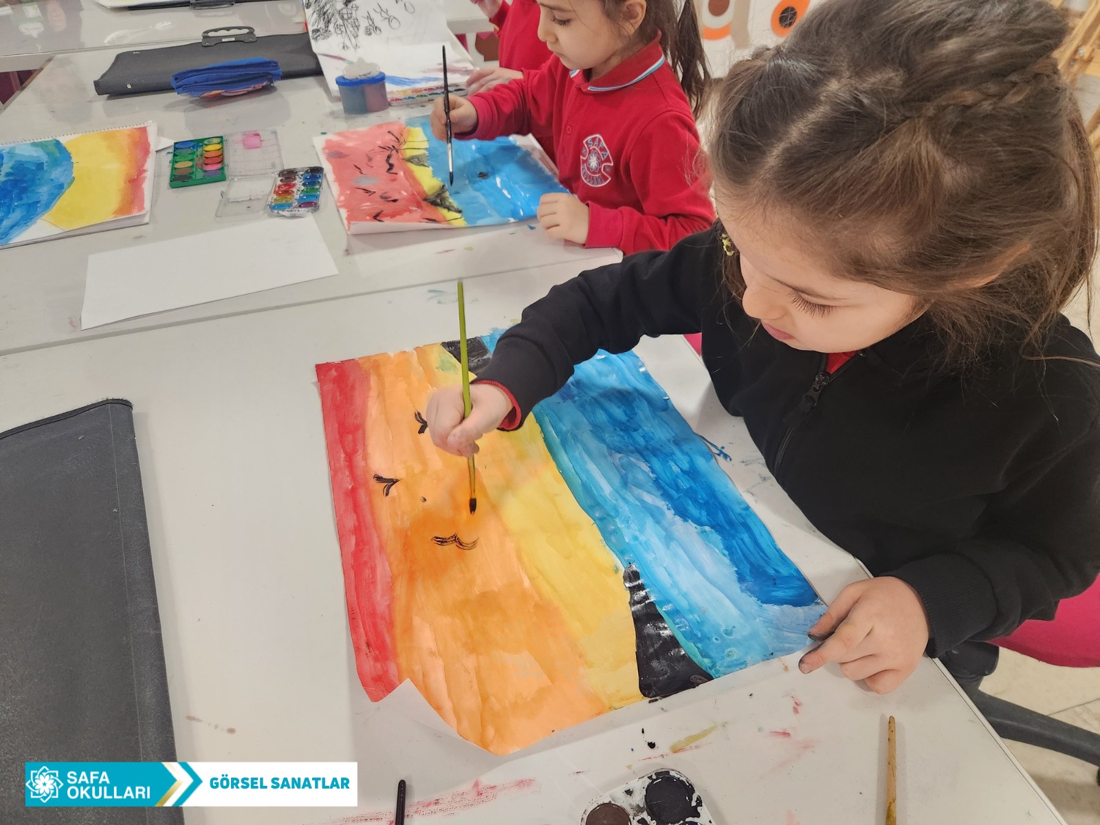 GÖRSEL SANATLAR ATÖLYESİ