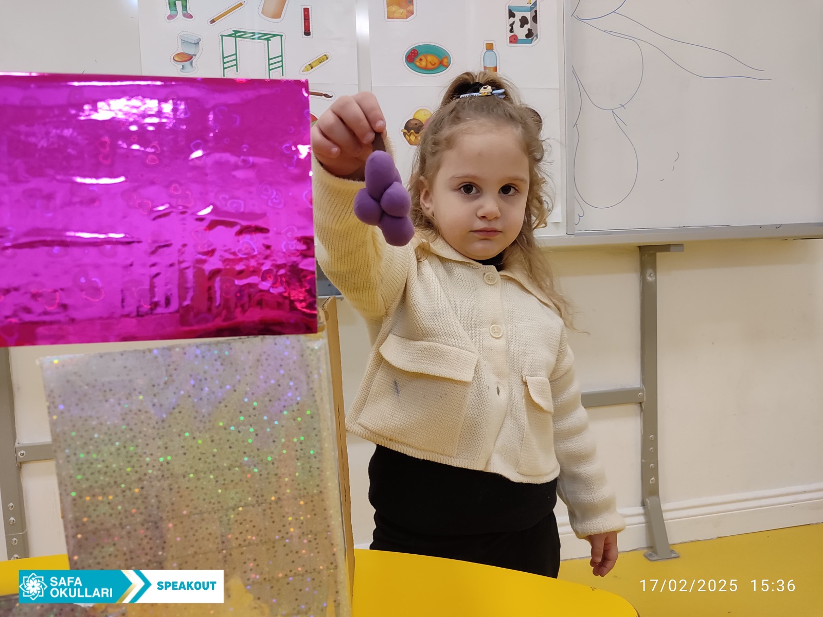 'GUESS WHAT?' OYUNUMUZ