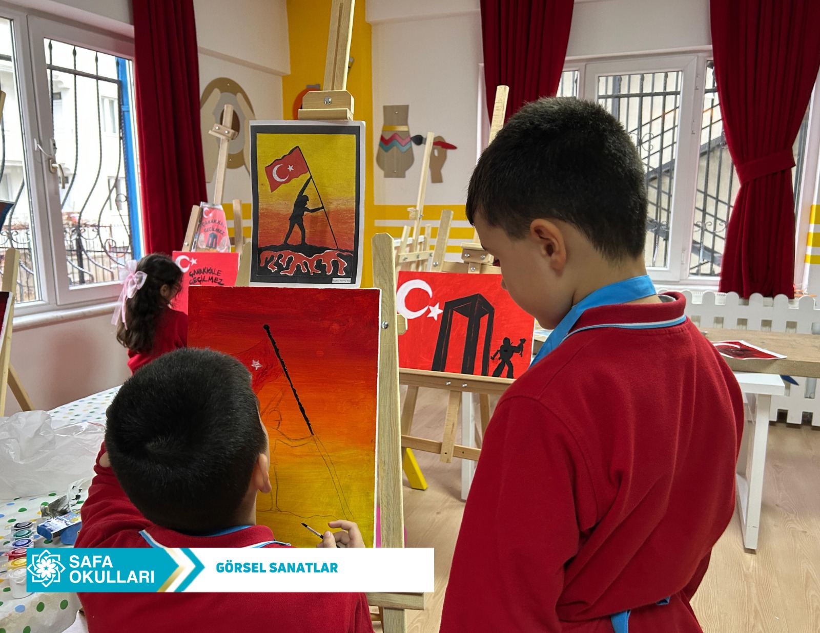 GÖRSEL SANATLAR ATÖLYESİ