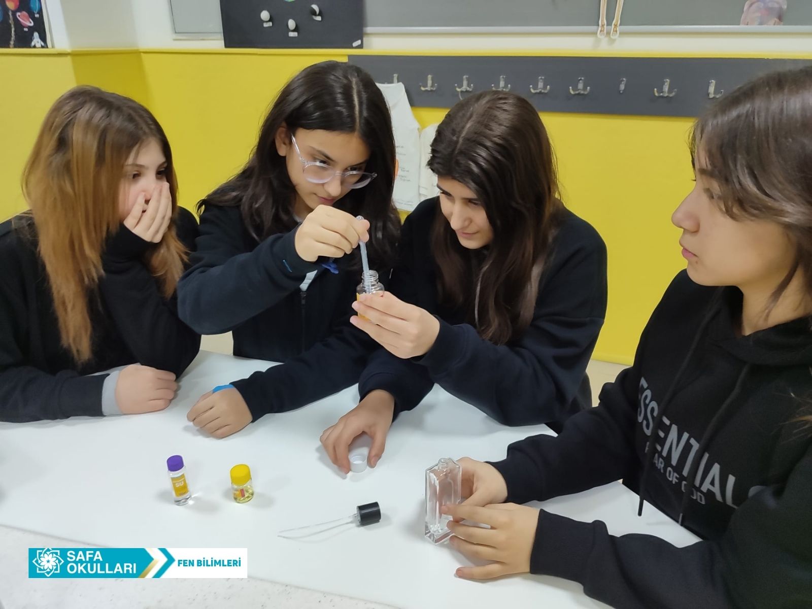 LABORATUVARDA PARFÜM YAPIYORUZ!