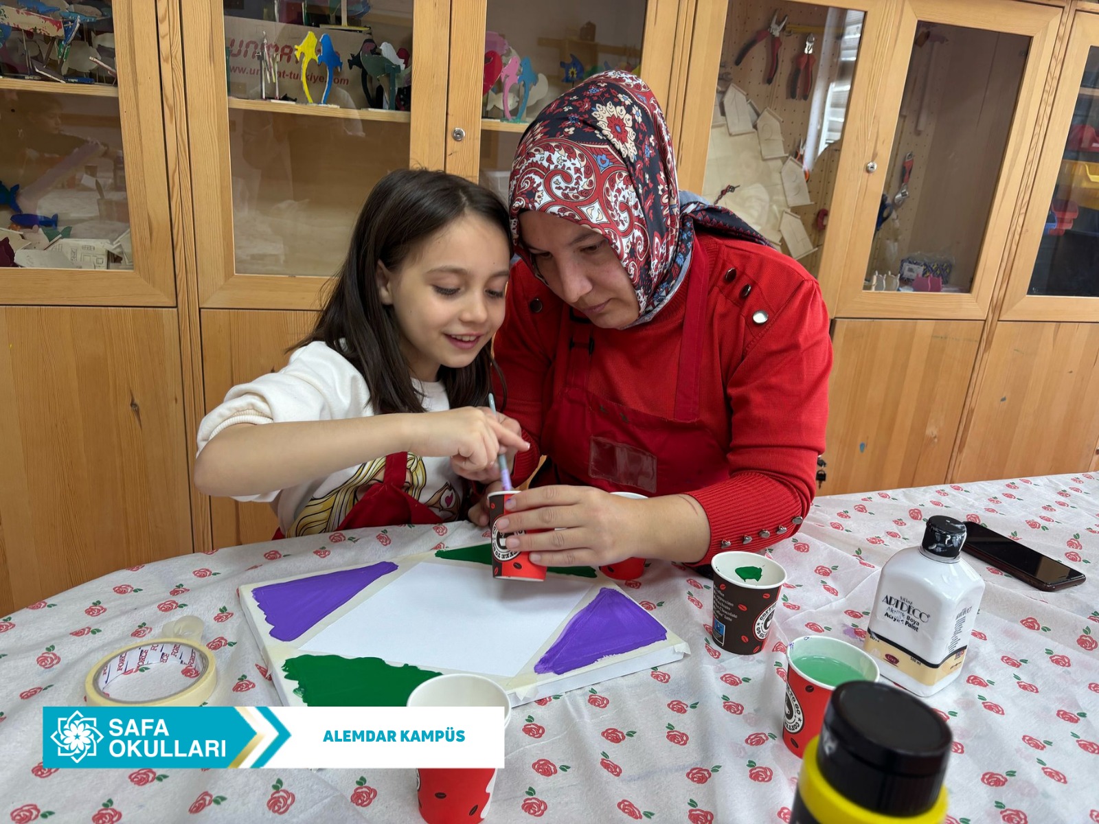 GÖRSEL SANATLAR ATÖLYESİ