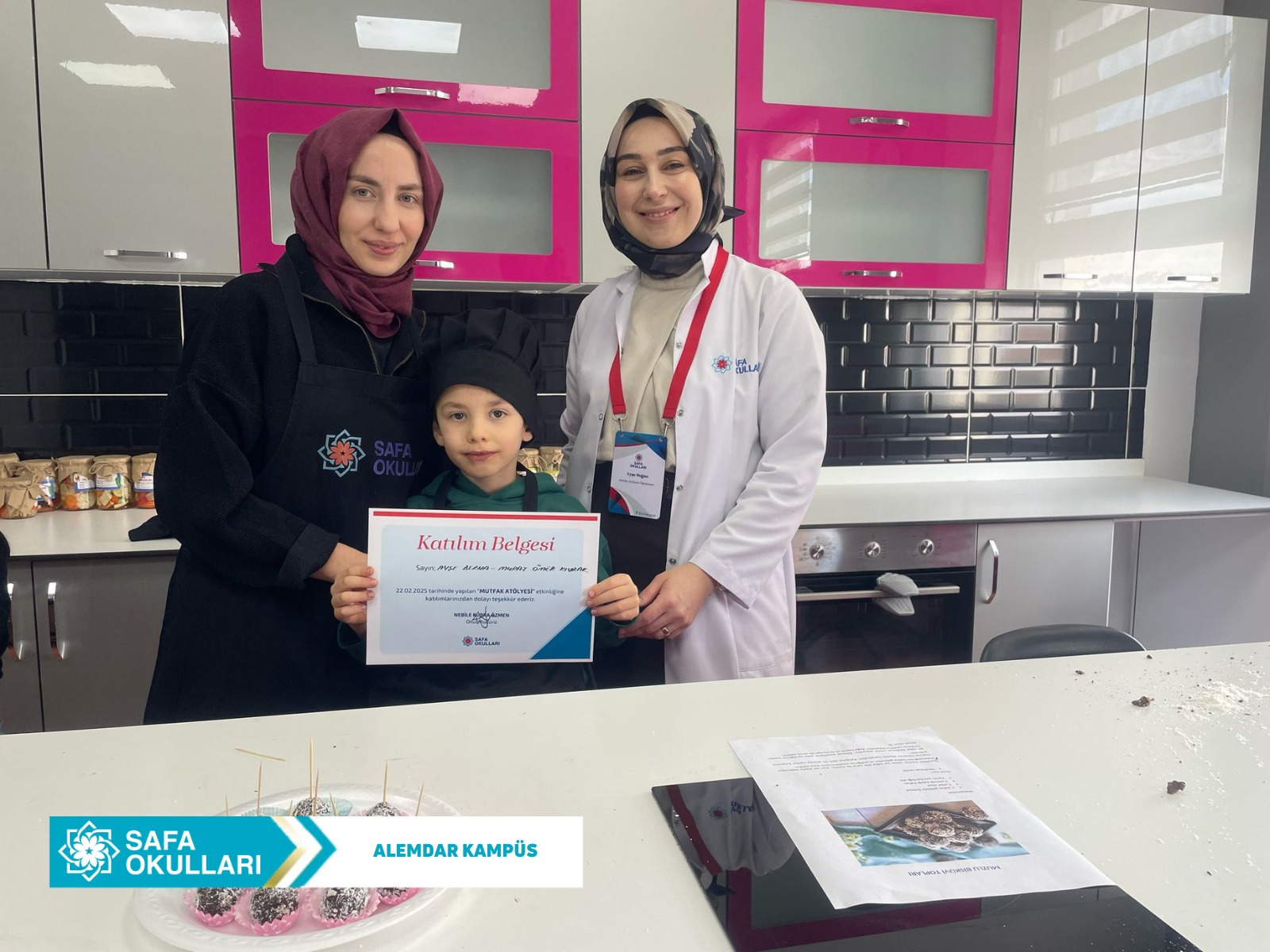 VELİLERİMİZLE MUTFAK ATÖLYESİ