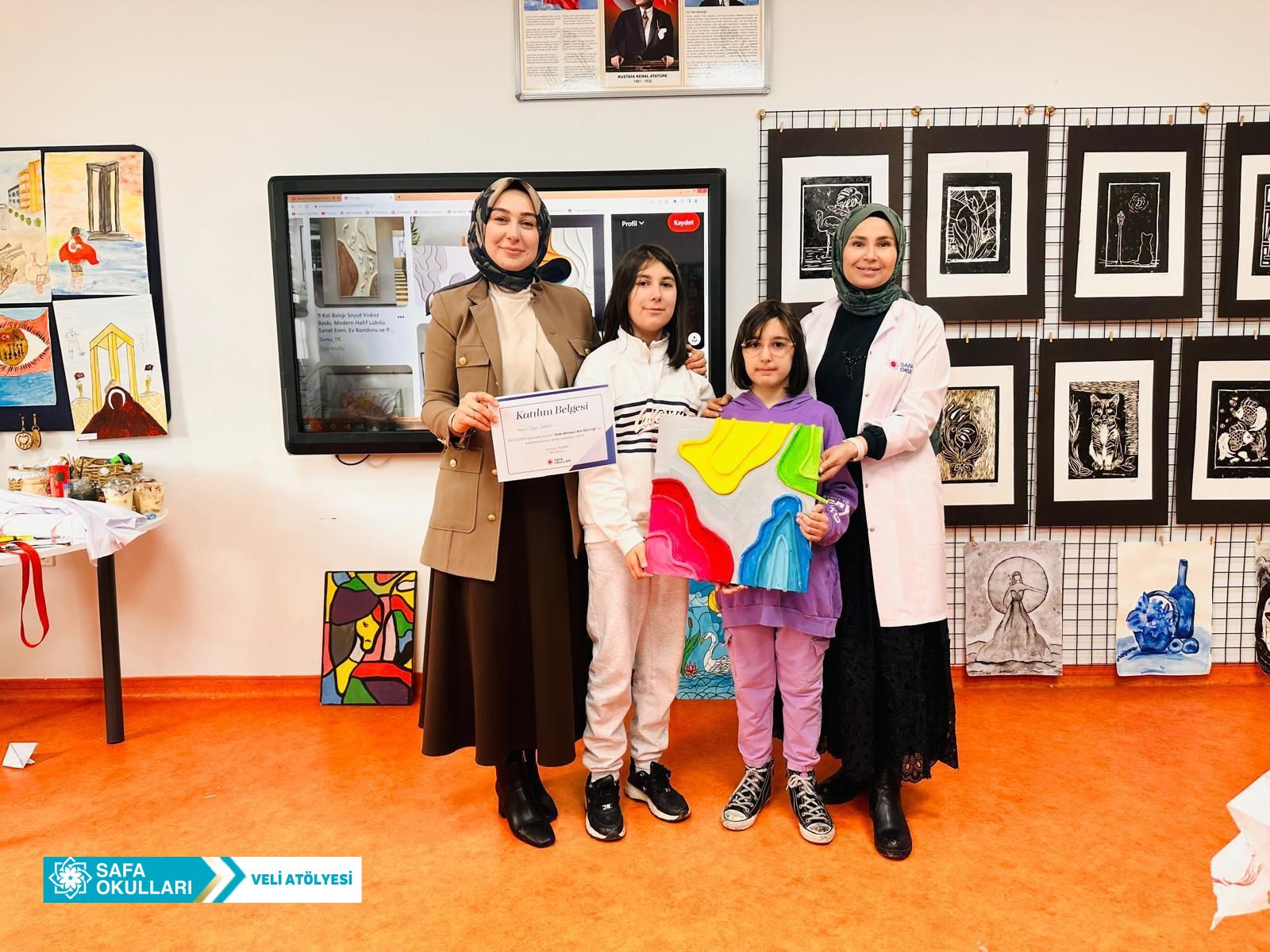 VELİLERİMİZ İLE GÖRSEL SANATLAR ATÖLYESİ