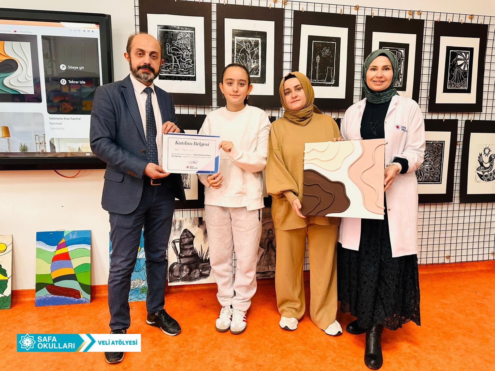 VELİLERİMİZ İLE GÖRSEL SANATLAR ATÖLYESİ