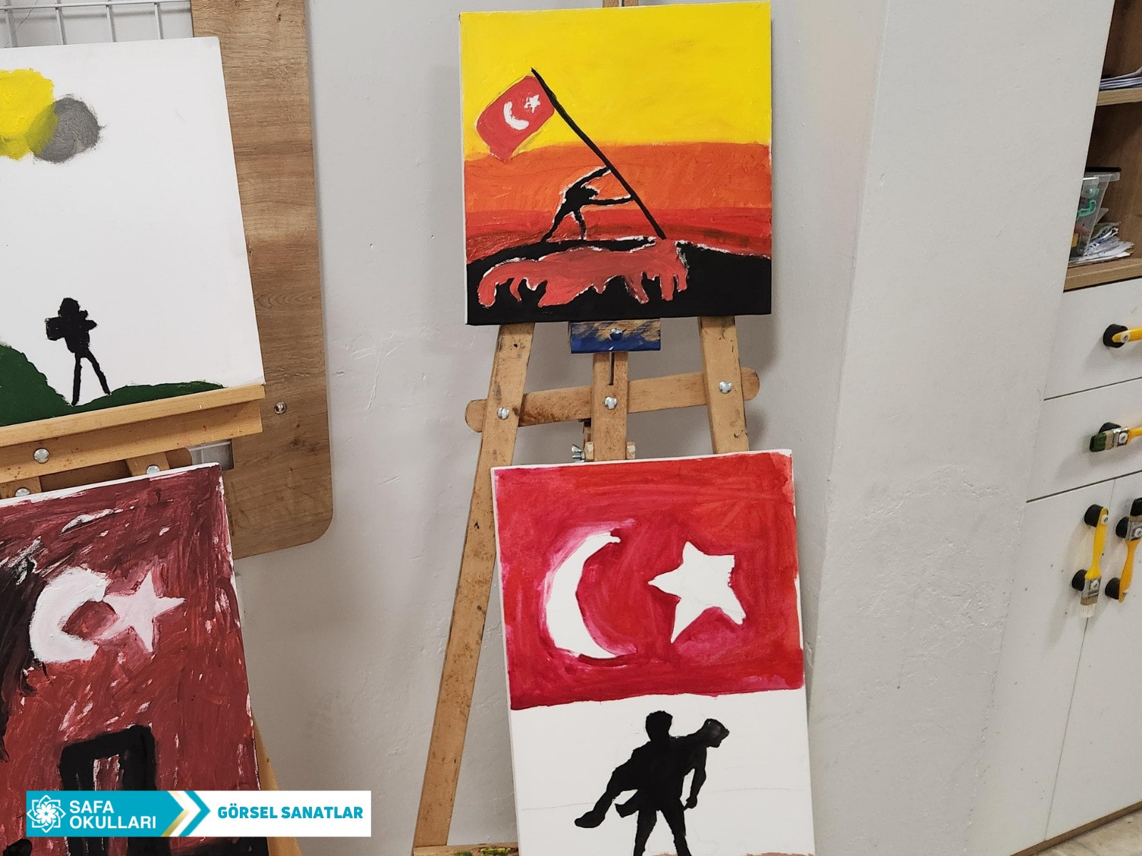 GÖRSEL SANATLAR ATÖLYESİ