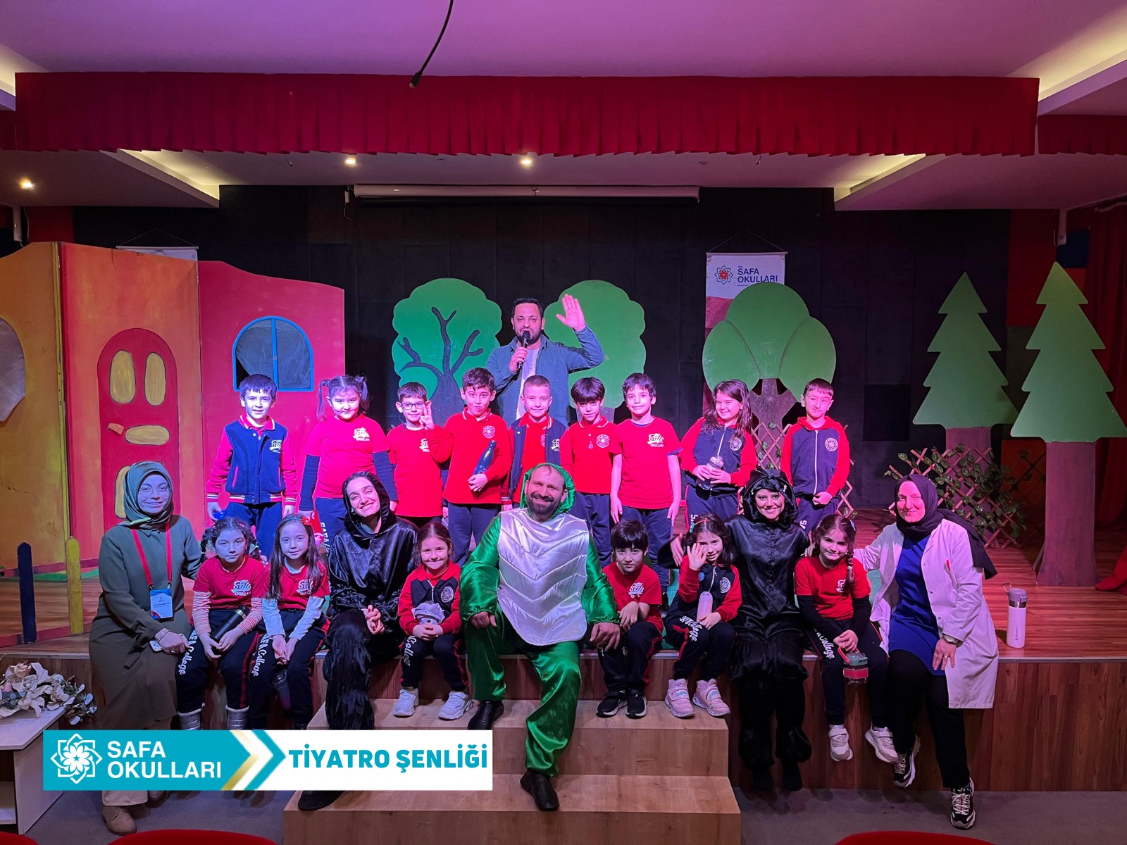 SAFA'DA TİYATRO ŞENLİĞİ
