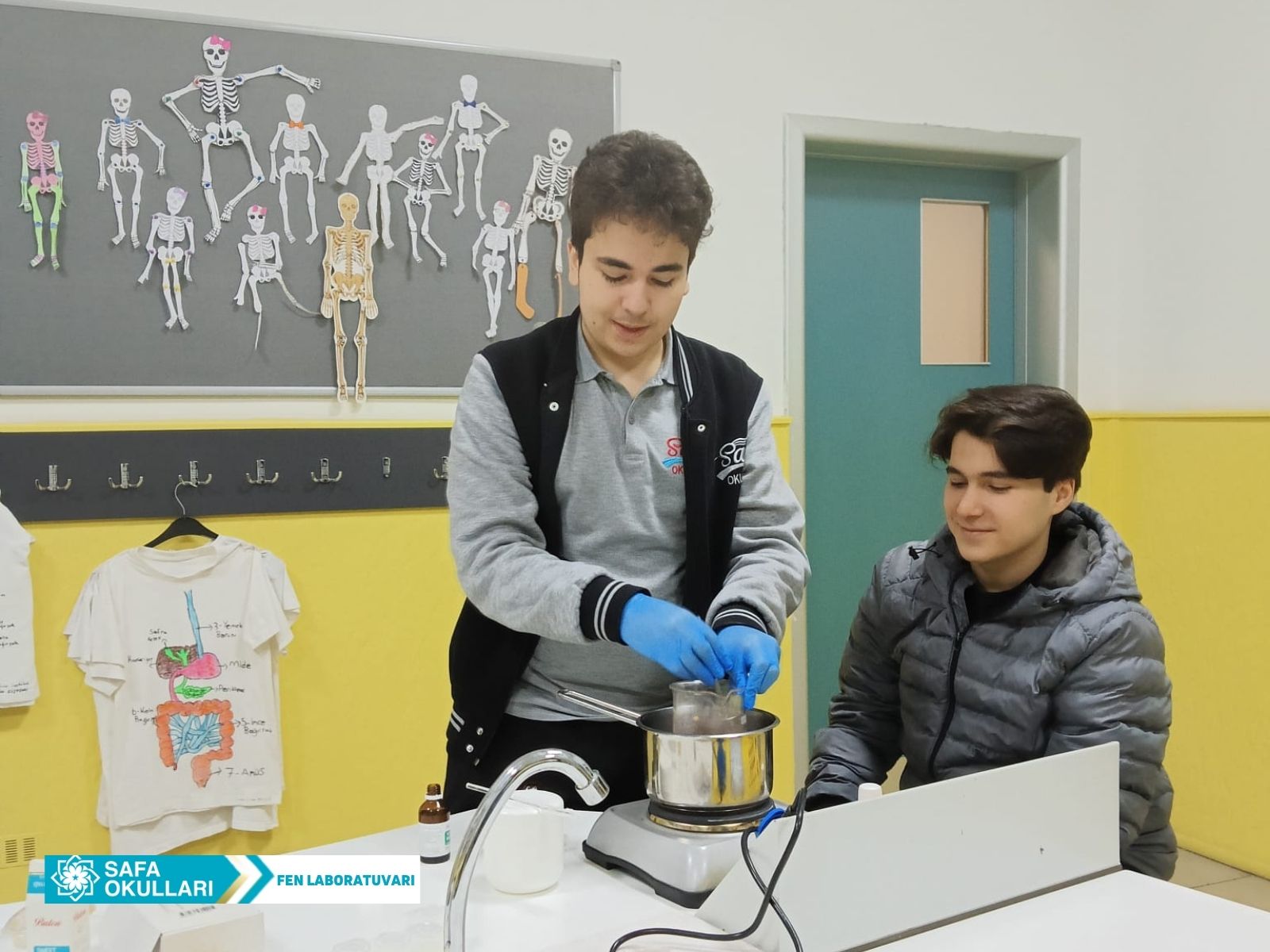 LABORATUVARDA KREM YAPIYORUZ!