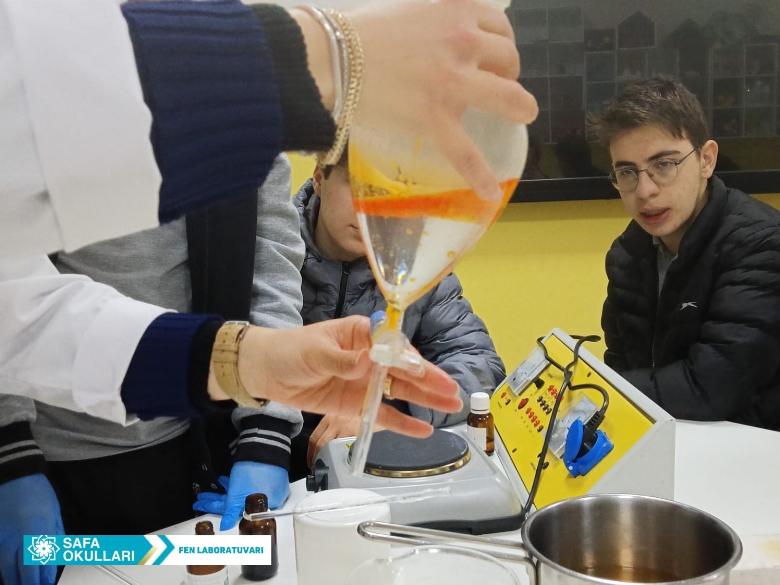 LABORATUVARDA KREM YAPIYORUZ!