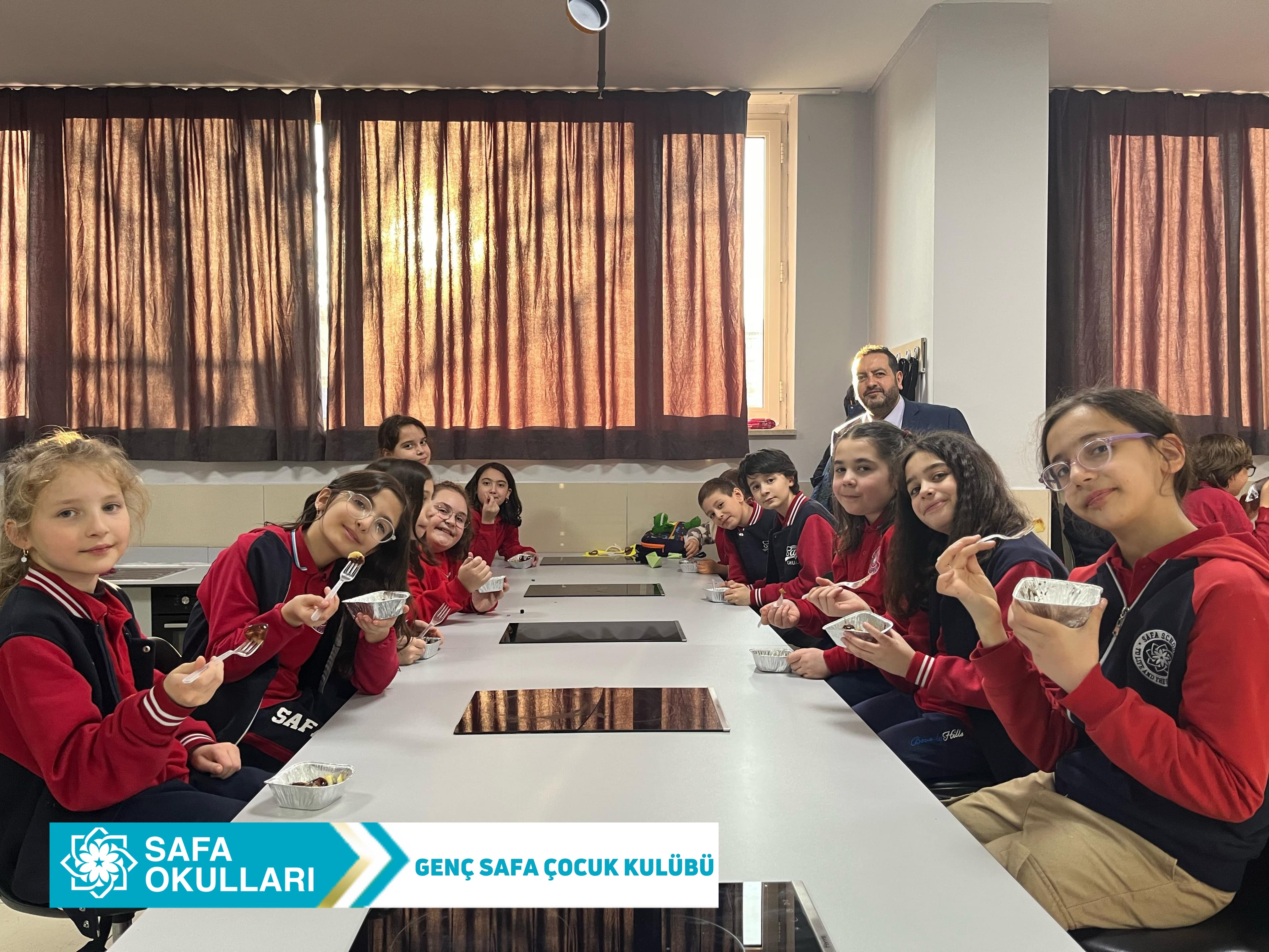 GENÇ SAFA ÇOCUK KULÜBÜ BAYRAM COŞKUSU