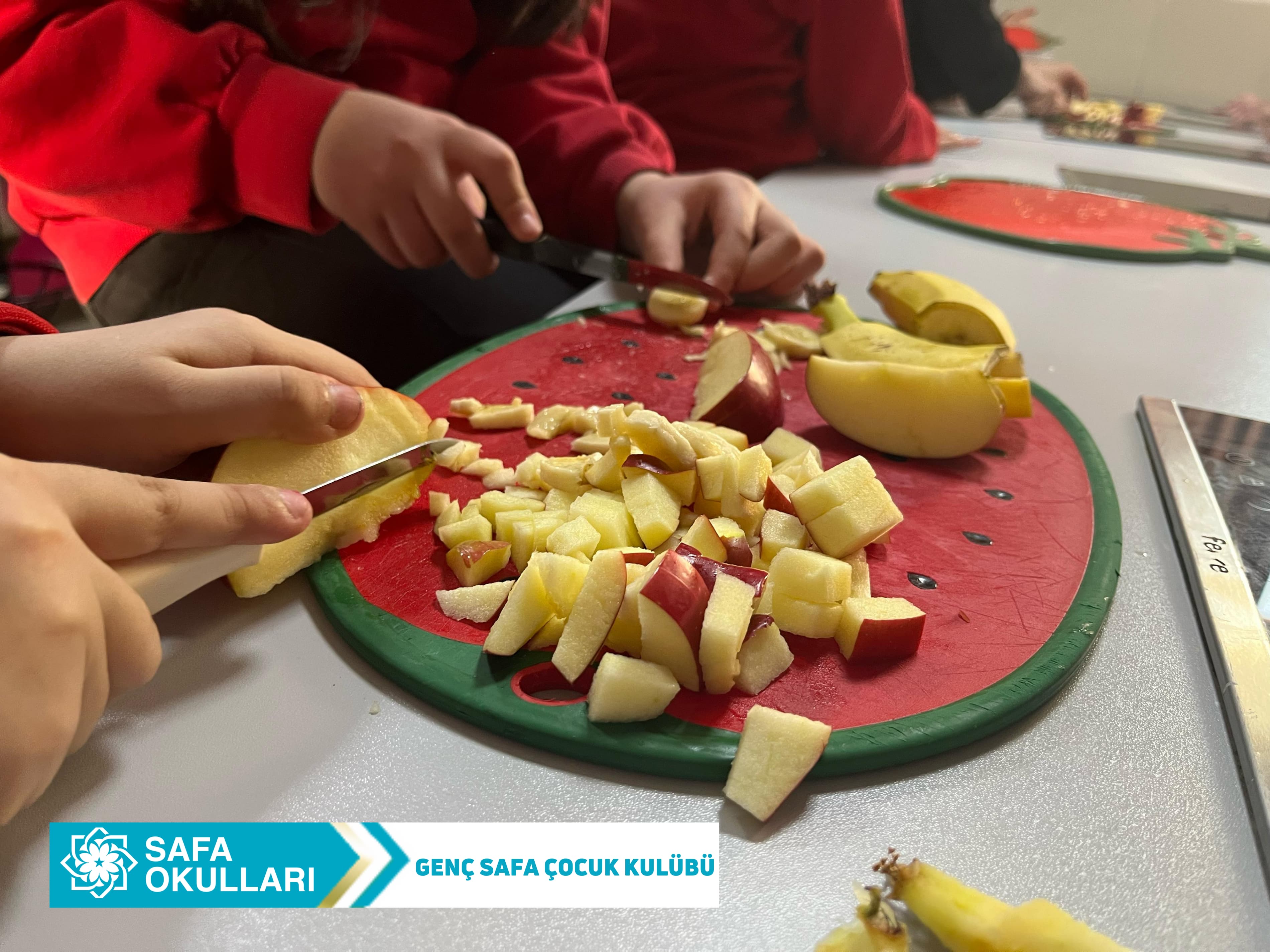 GENÇ SAFA ÇOCUK KULÜBÜ BAYRAM COŞKUSU