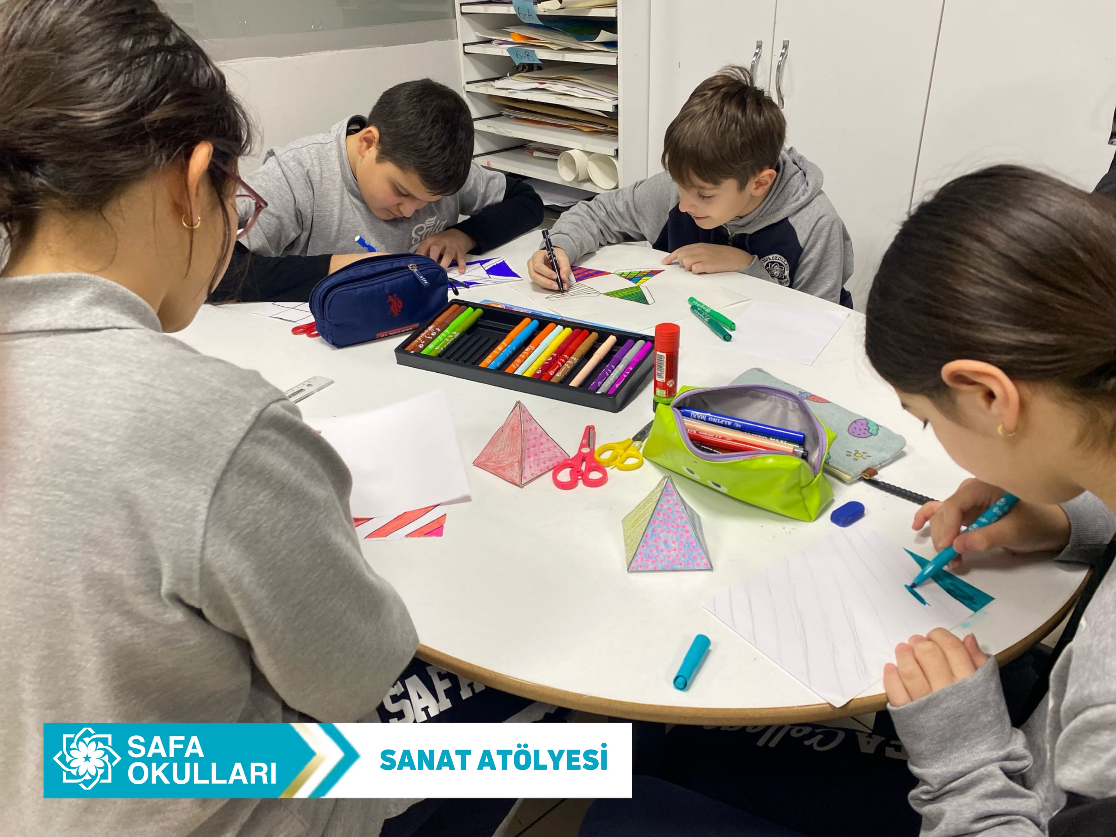 SANAT ATÖLYESİ DERSİMİZ