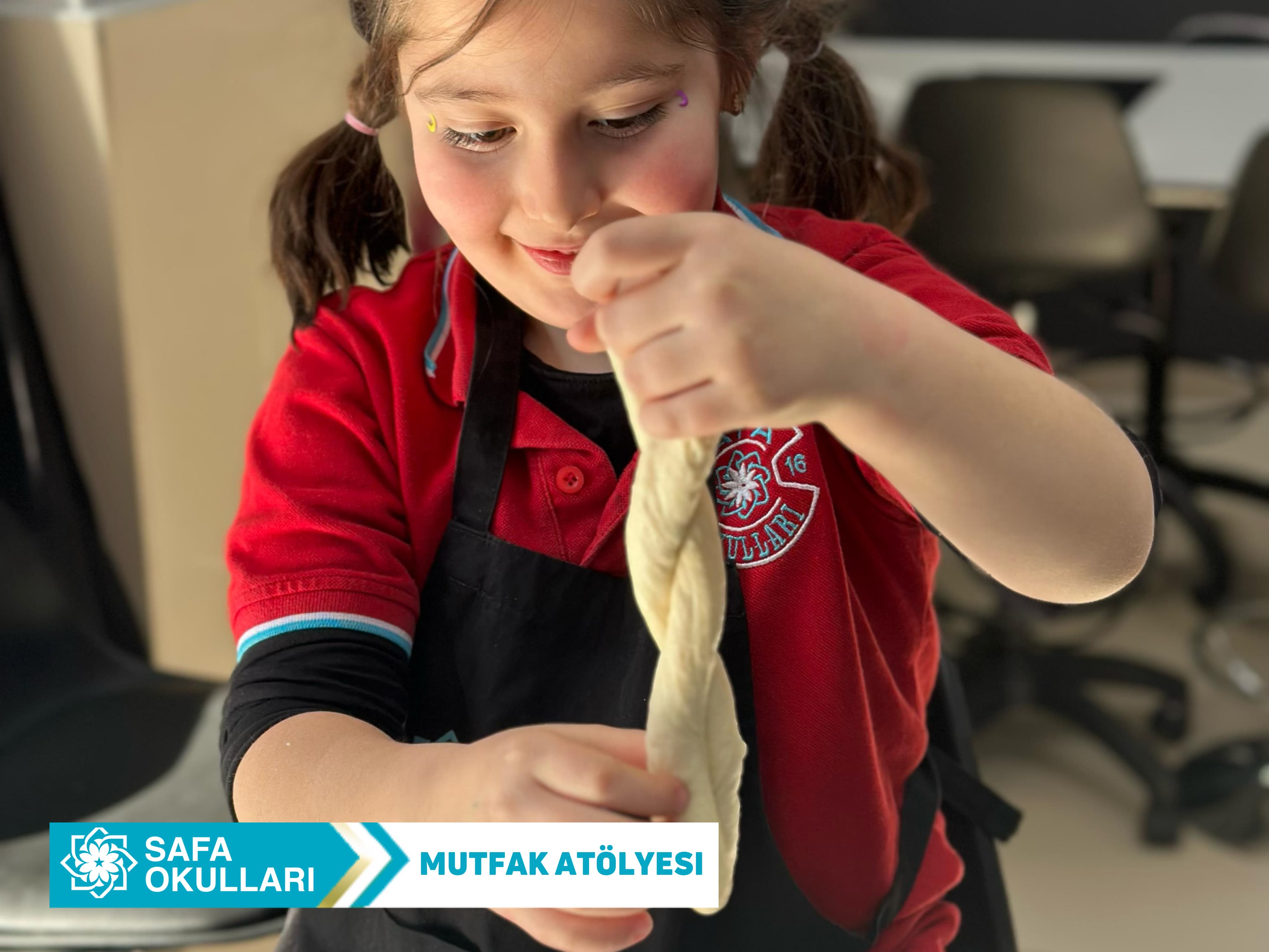 MİNİK ŞEFLER İŞ BAŞINDA!