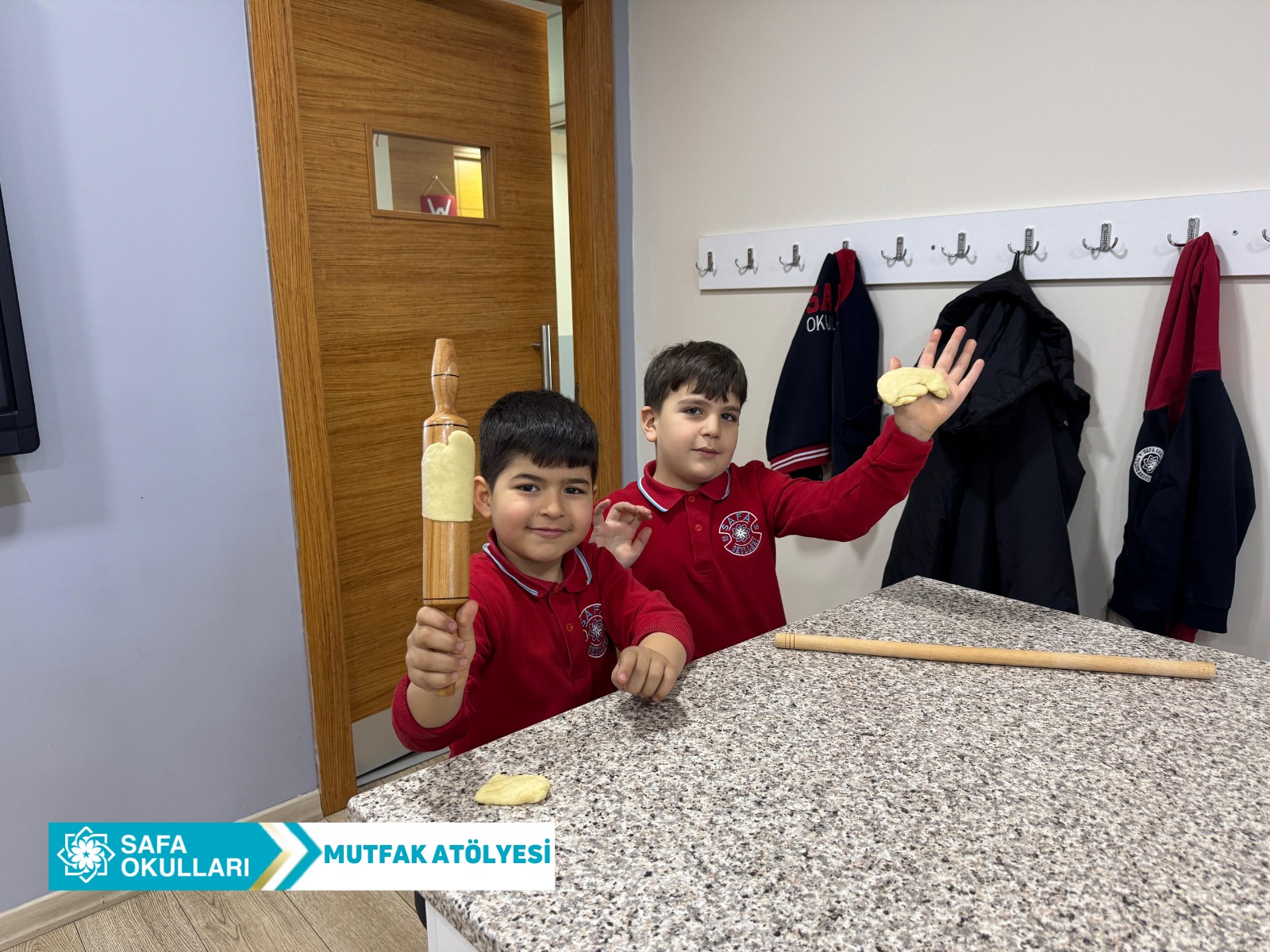 MİNİK ŞEFLERİMİZ İLE MUTFAK ATÖLYESİ