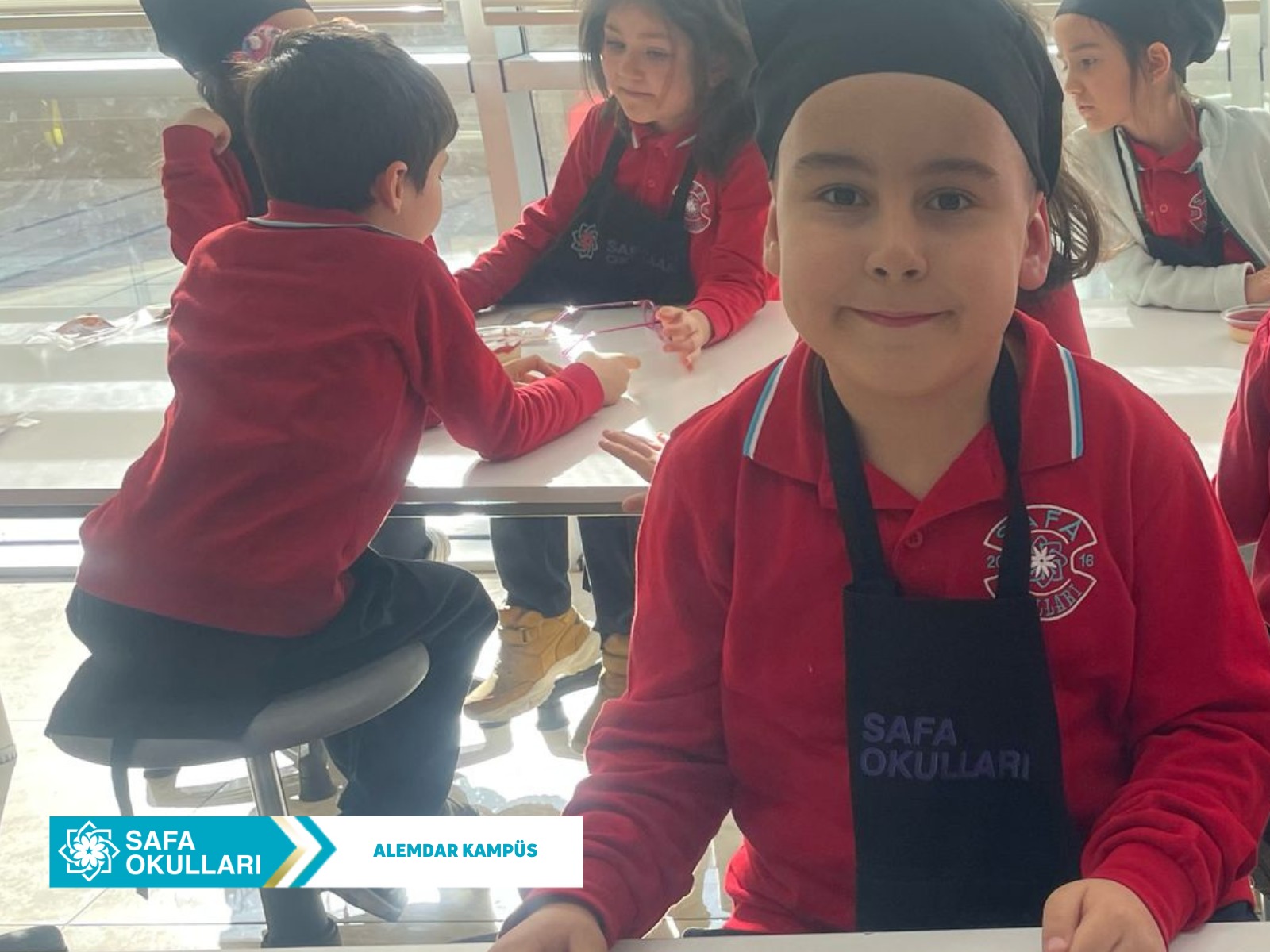 MİNİK ŞEFLERİMİZ İLE MUTFAK ATÖLYESİ