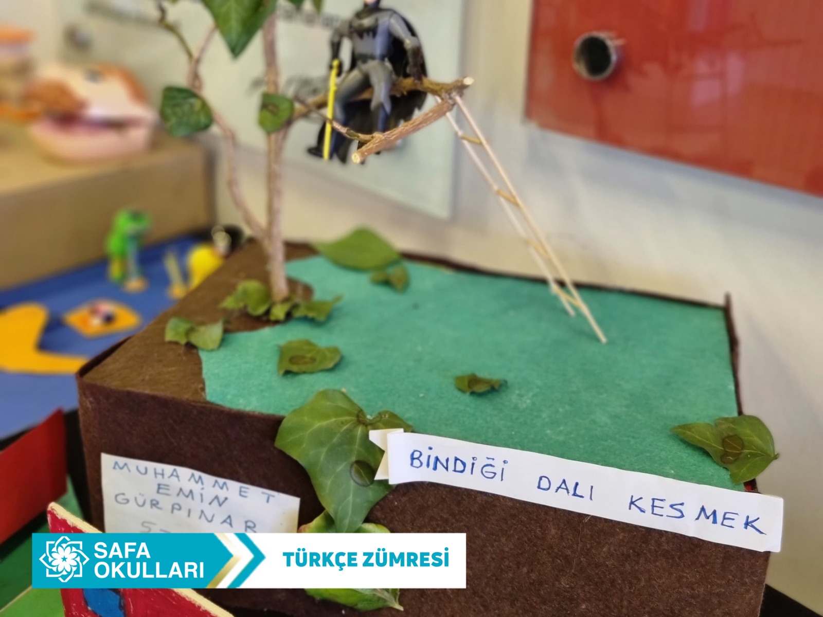 'YAŞAYAN DEYİMLER VE ATASÖZLERİ' SERGİSİ