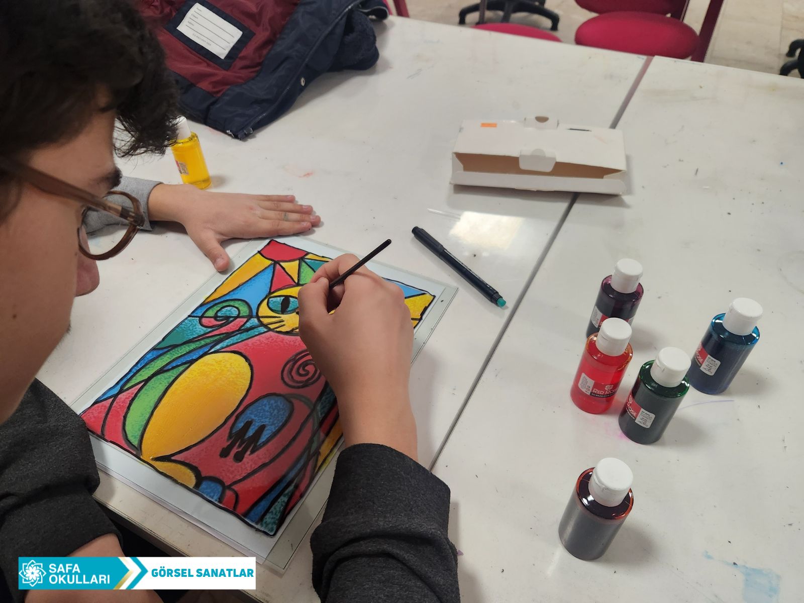 GÖRSEL SANATLAR ATÖLYESİ