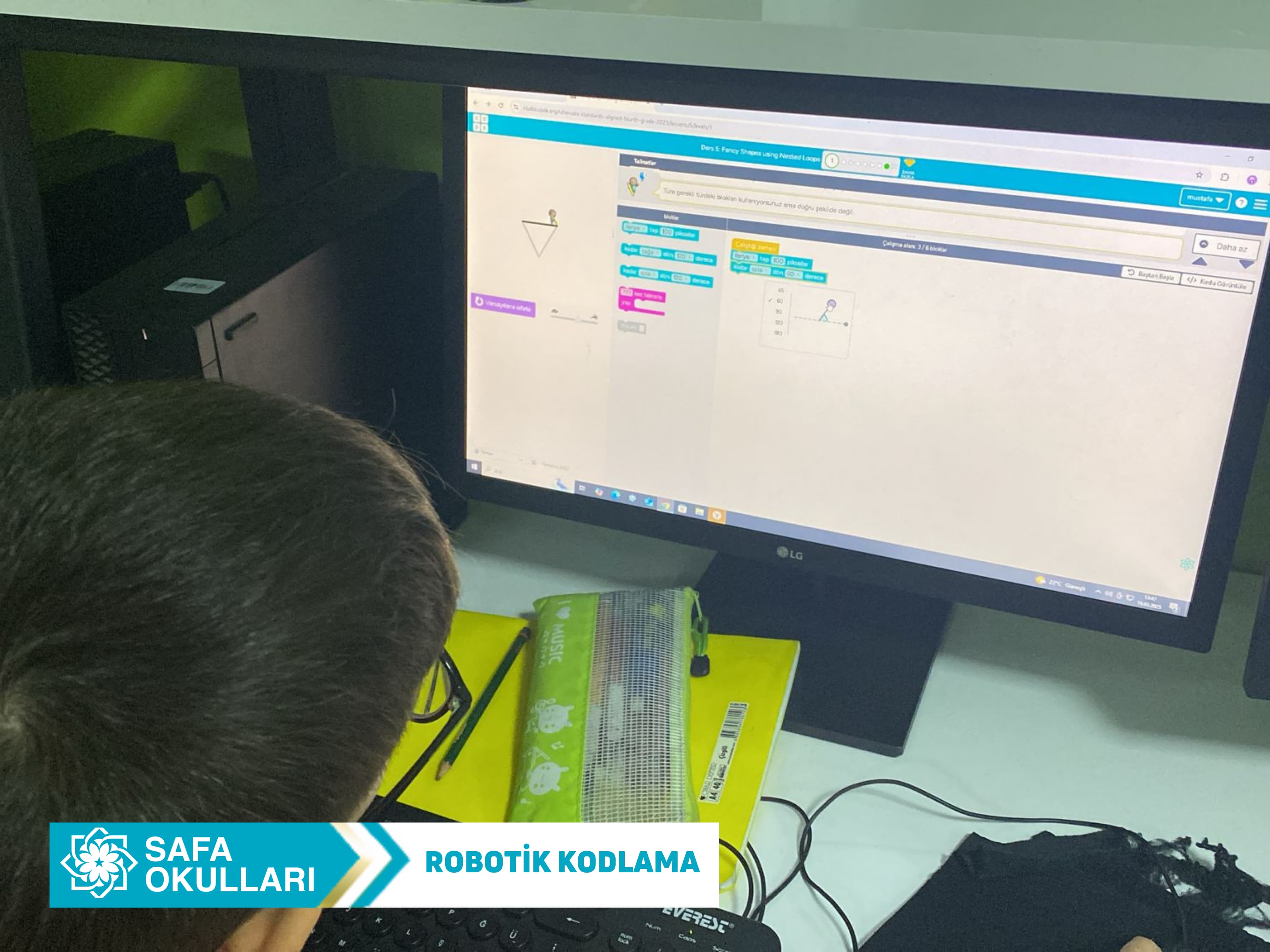 ÖĞRENCİLERİMİZ KODLUYOR