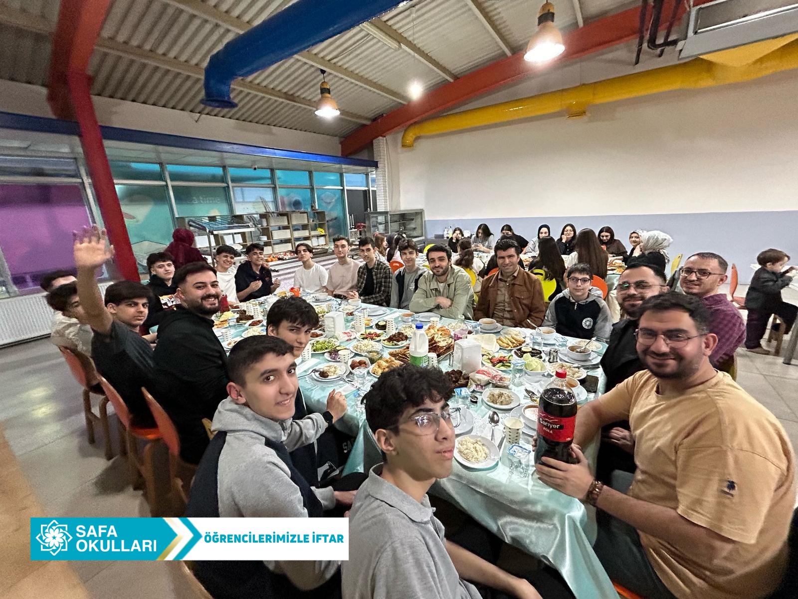 BİRLİKTE AYNI SOFRADA, AYNI GÖNÜLDE