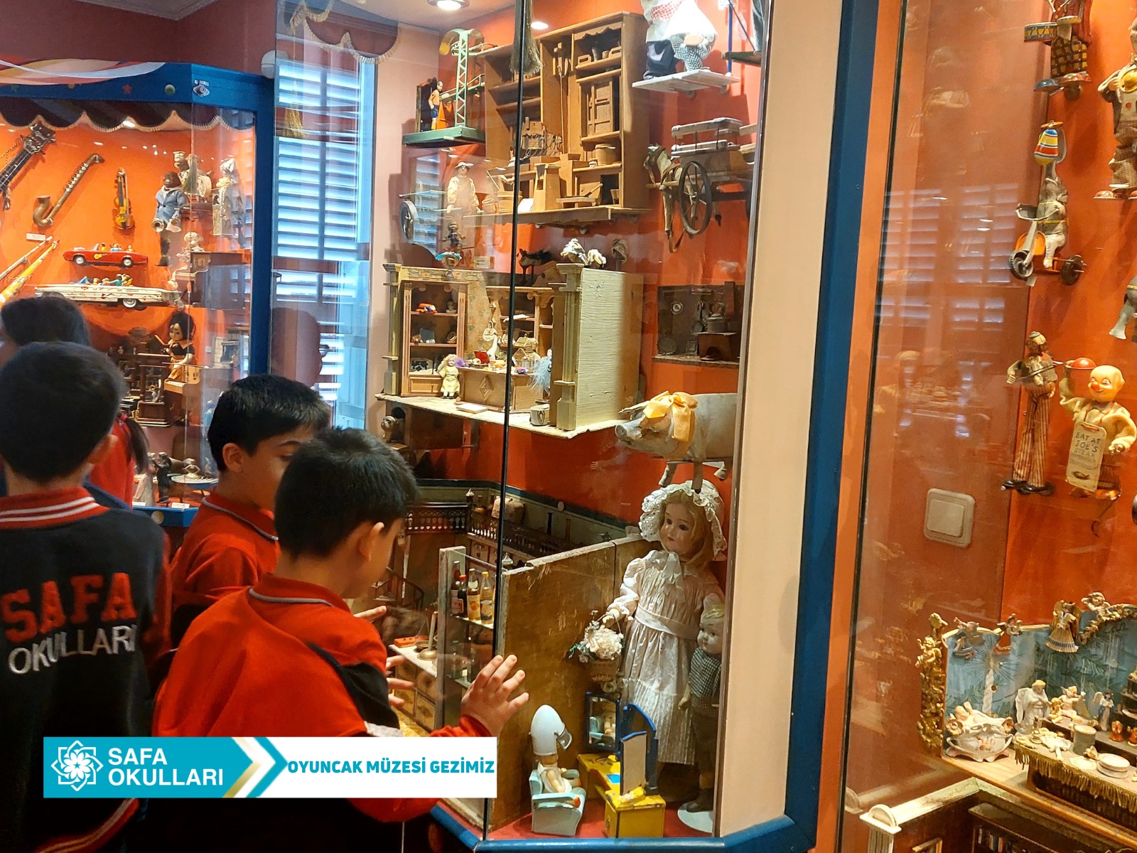 SUNAY AKIN OYUNCAK MÜZESİ