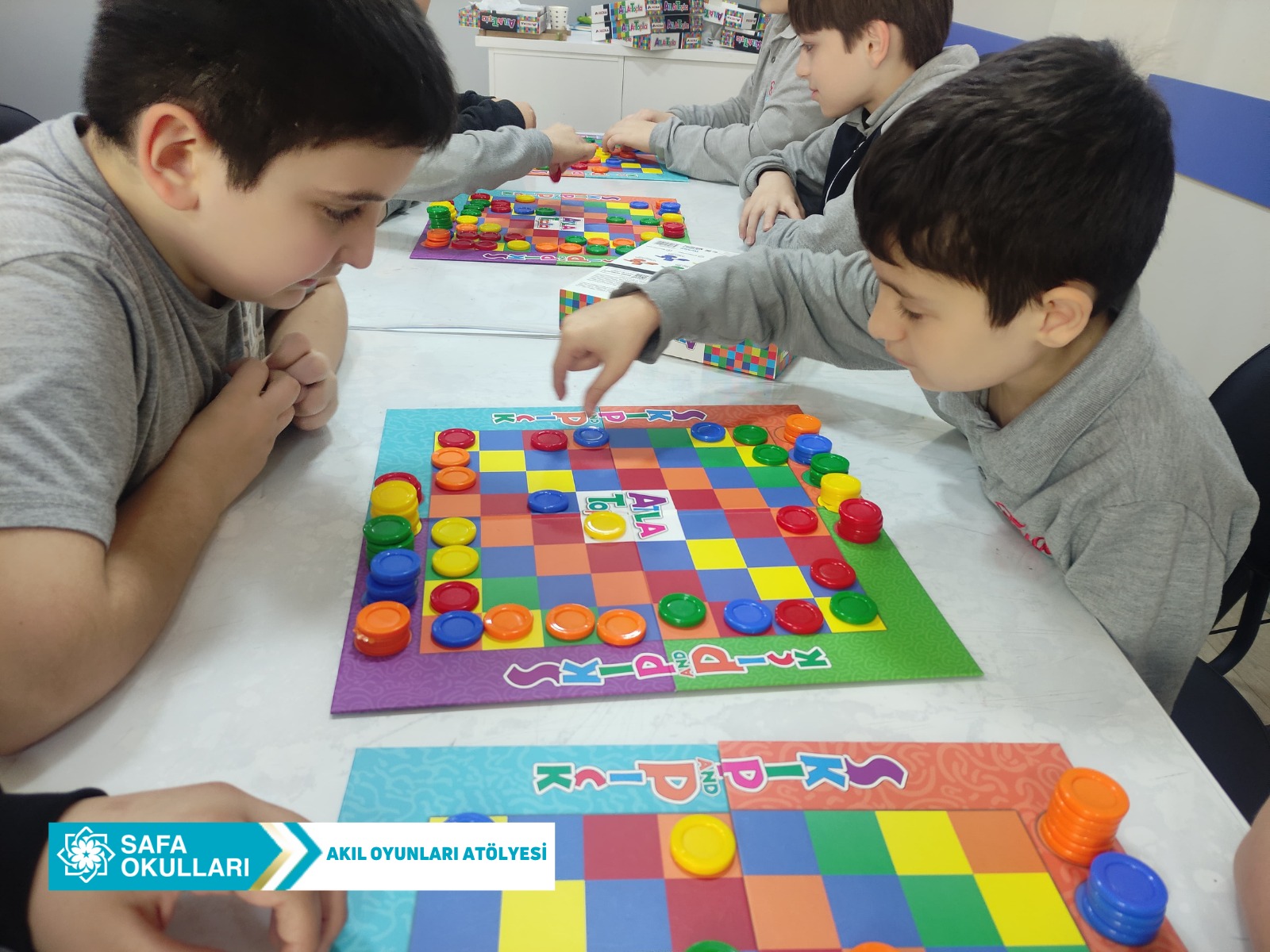 AKIL OYUNLARI ATÖLYESİ