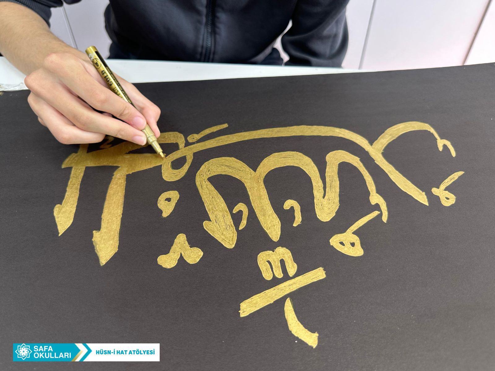 HÜSN-İ HAT ATÖLYESİ