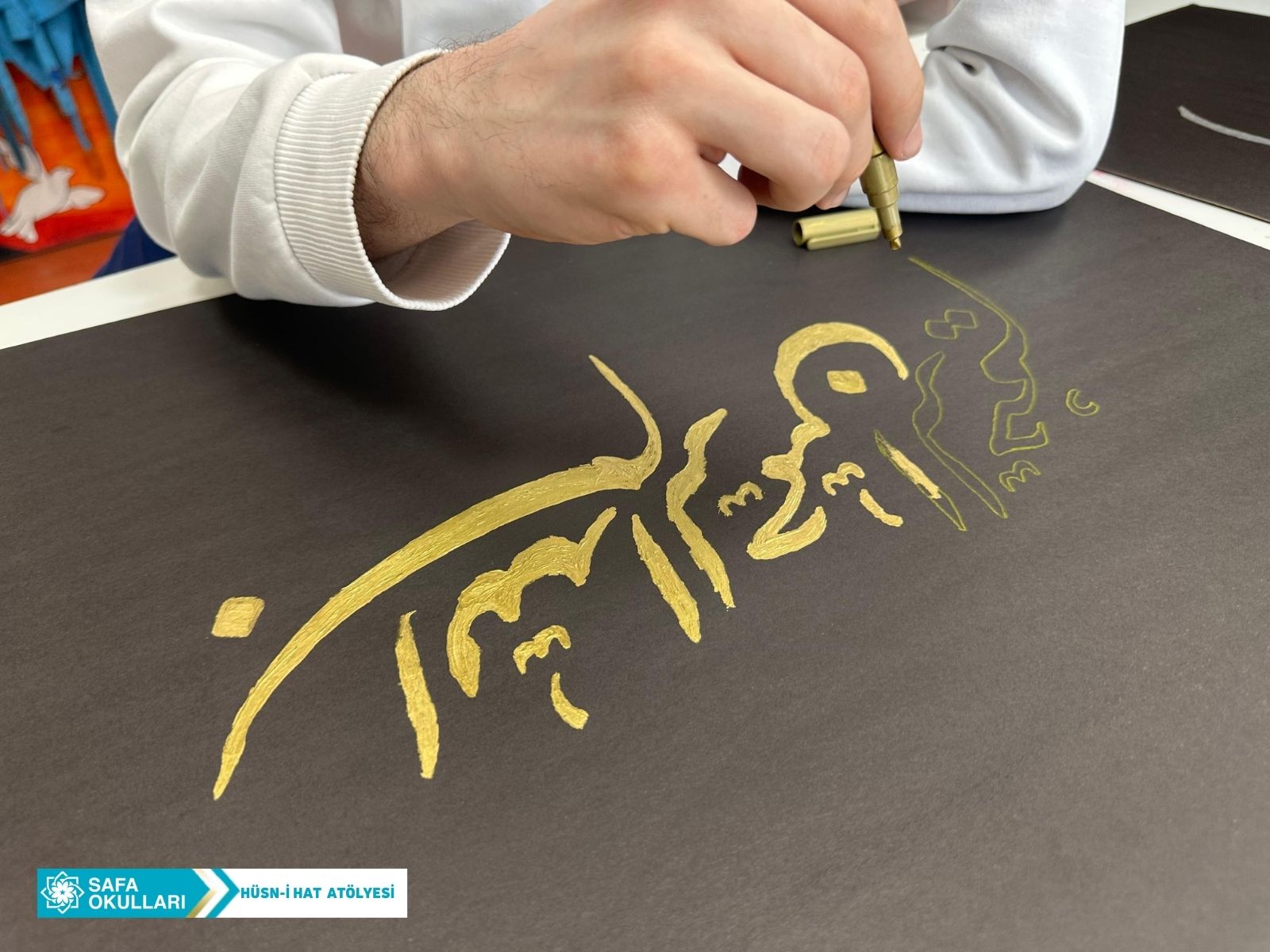 HÜSN-İ HAT ATÖLYESİ