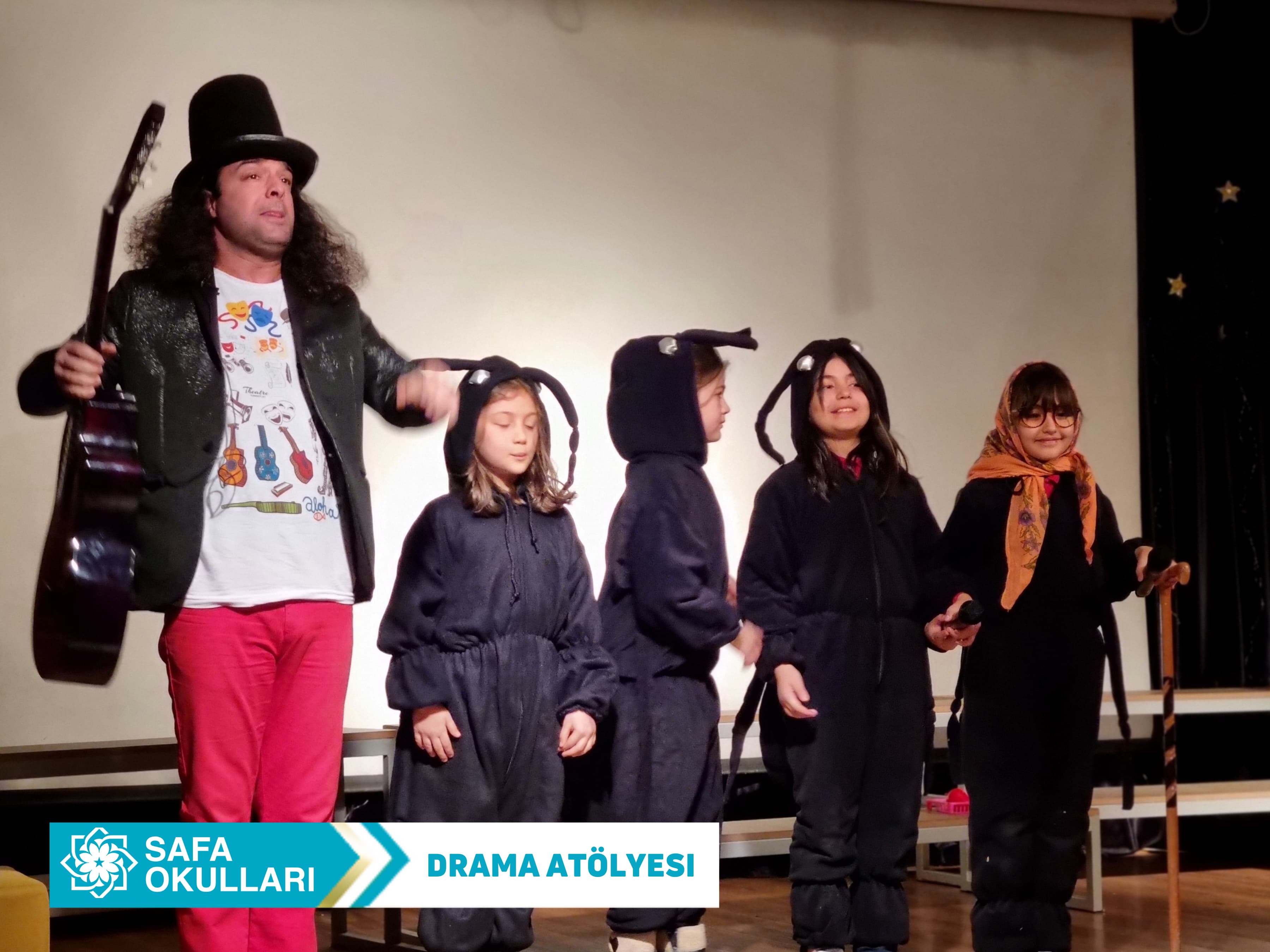 TİYATRO GÖSTERİMİZ