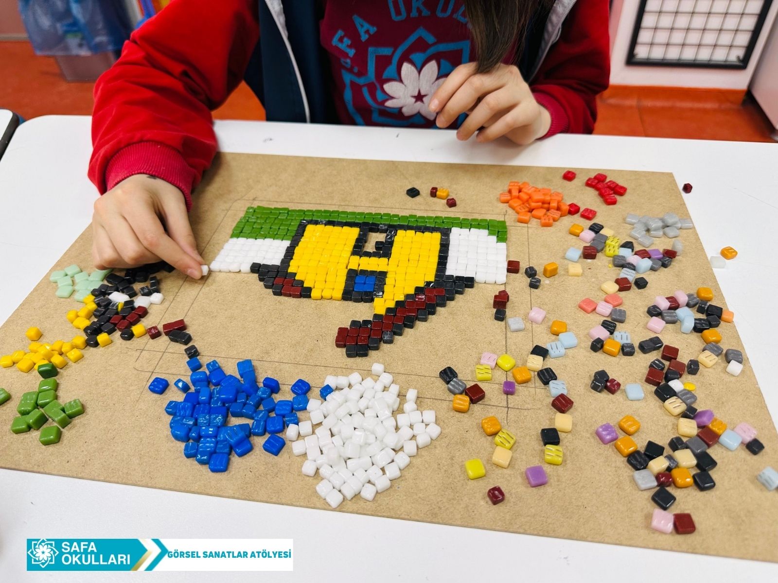 MOAZİK DESEN ÇALIŞMASI