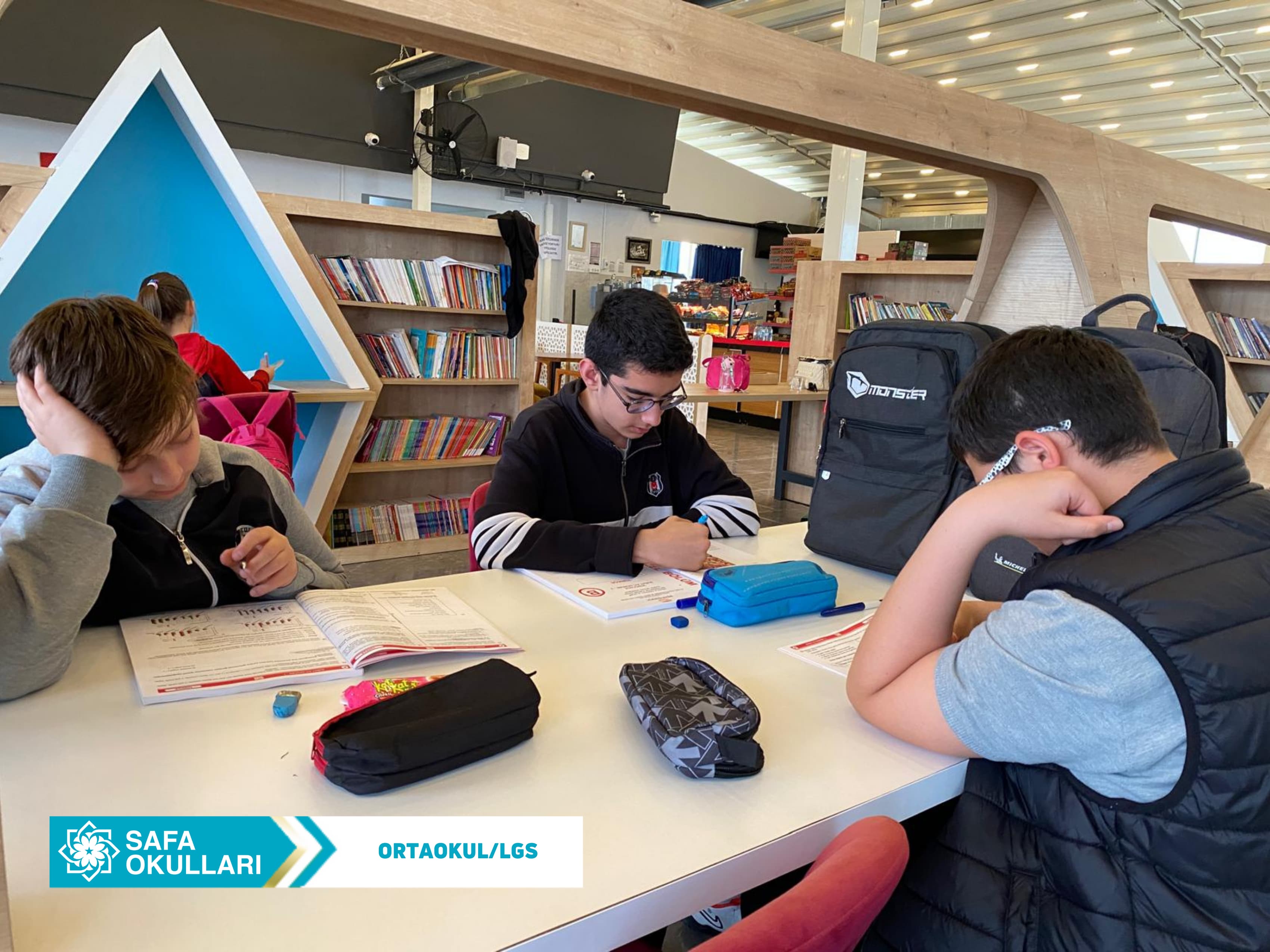 WhatsApp Image 2025-05-08 at 14.42.38 (1)