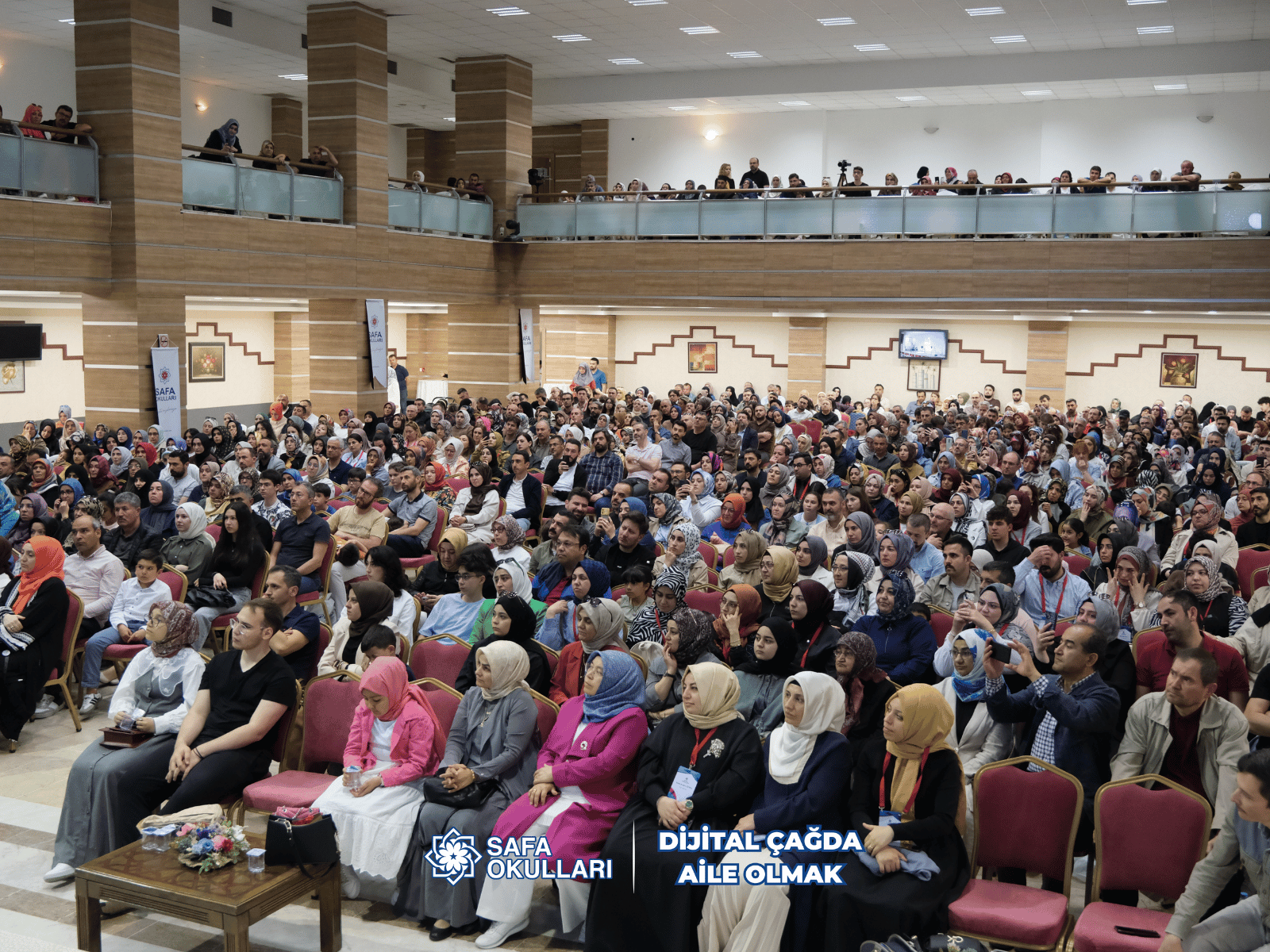 DİJİTAL ÇAĞDA AİLE OLMAK