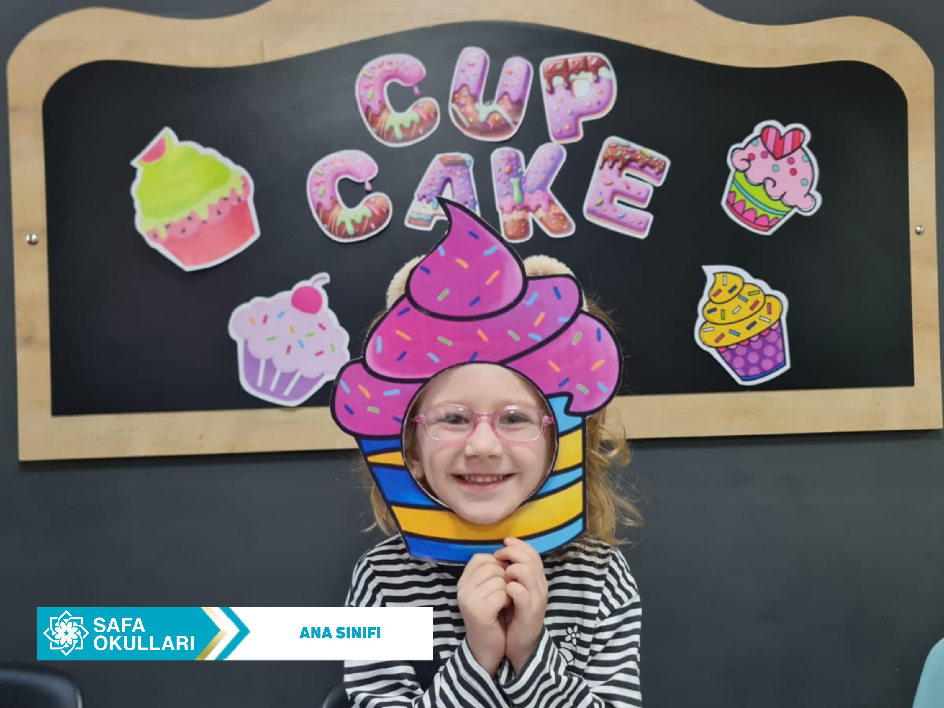 MİNİK ELLER İŞ BAŞINDA