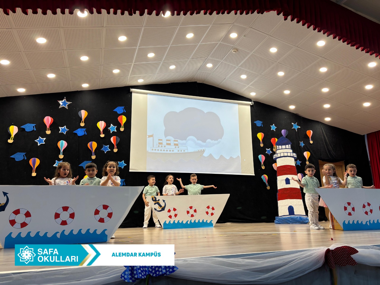 SAFA'NIN MİNİKLERİNDEN YIL SONU GÖSTERİSİ