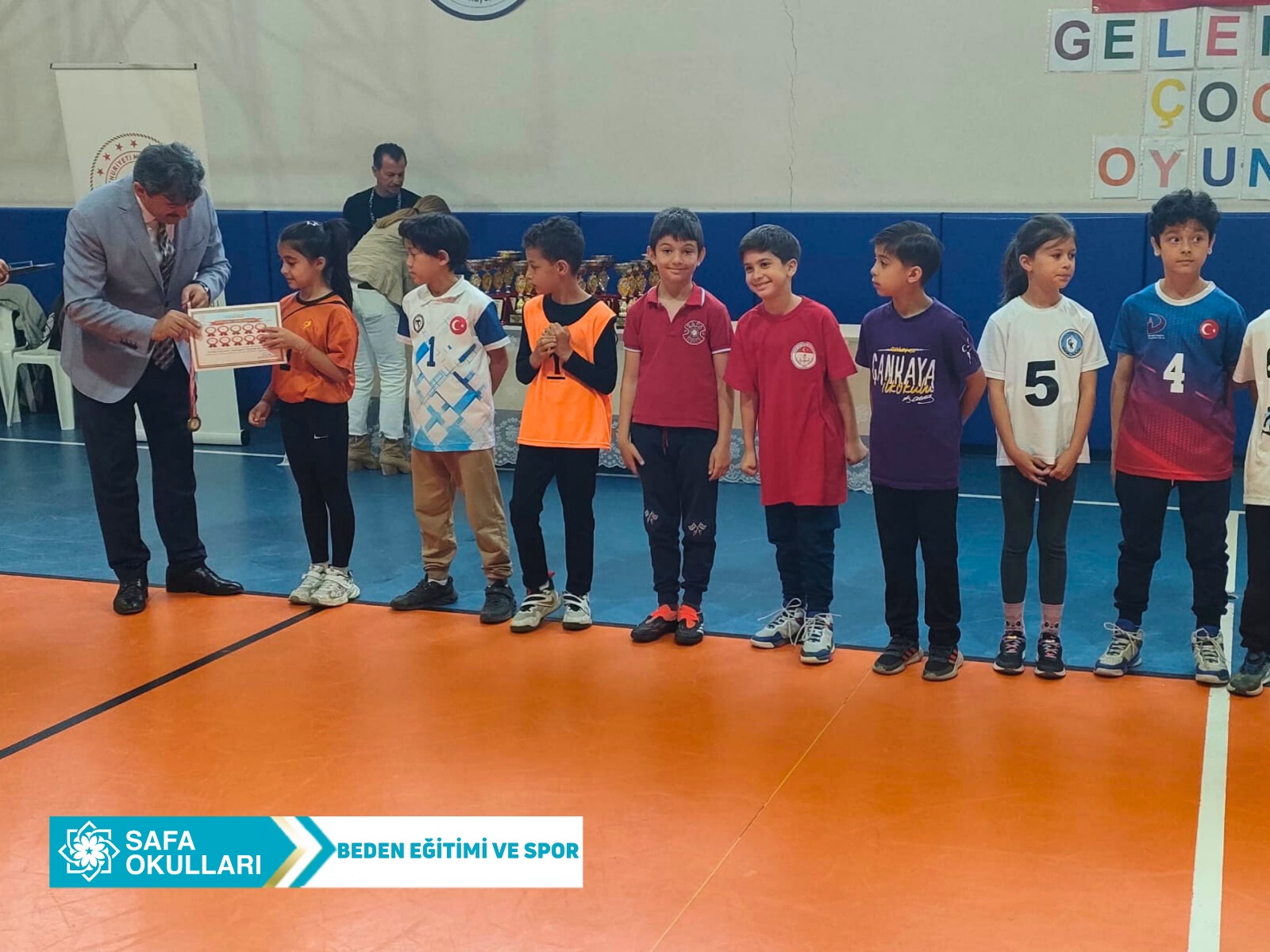 MENDİL KAPMACA ŞAMPİYONUMUZ ALTIN KARMADA