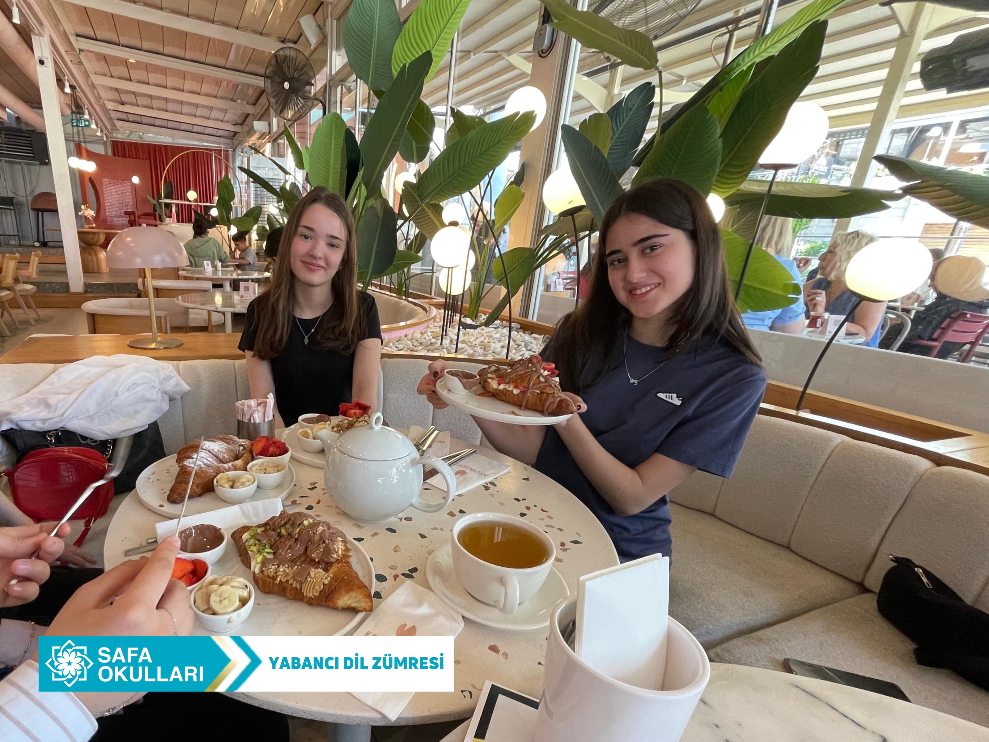 YABANCI DİL ZÜMRESİ: FRANSIZ ESİNTİSİ