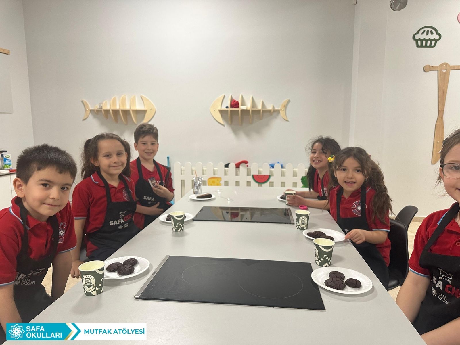 MUTFAKTA TATLI BİR GÜN