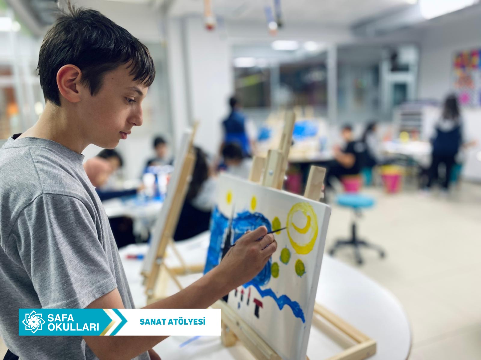 SANATLA PARLAYAN RENKLER