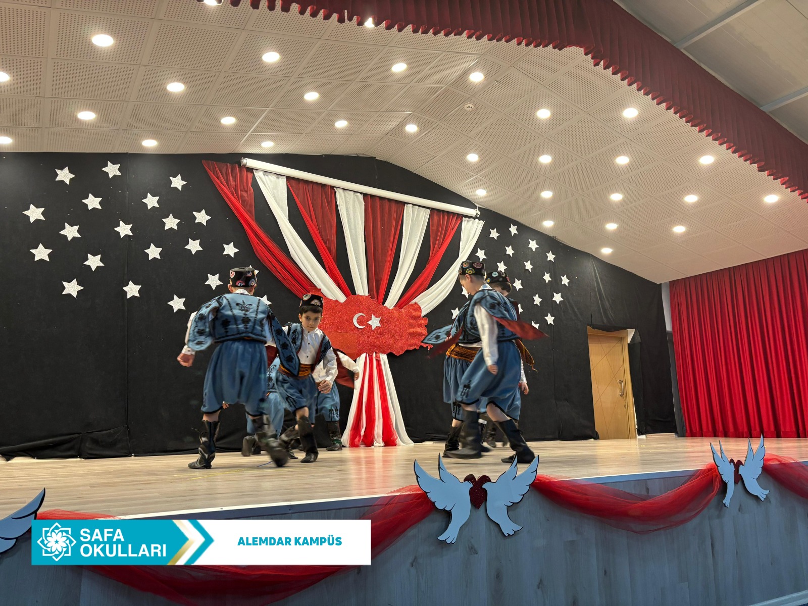 BİR RÜYADAN BİR MİLLETE