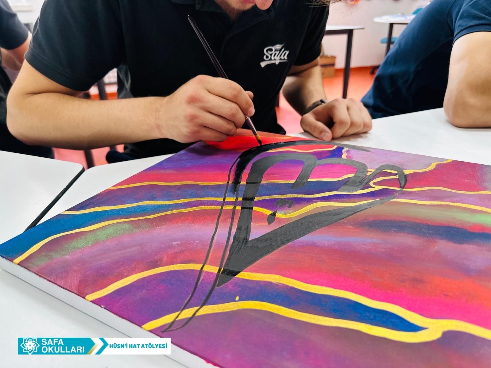 HÜSN'İ HAT ATÖLYESİ