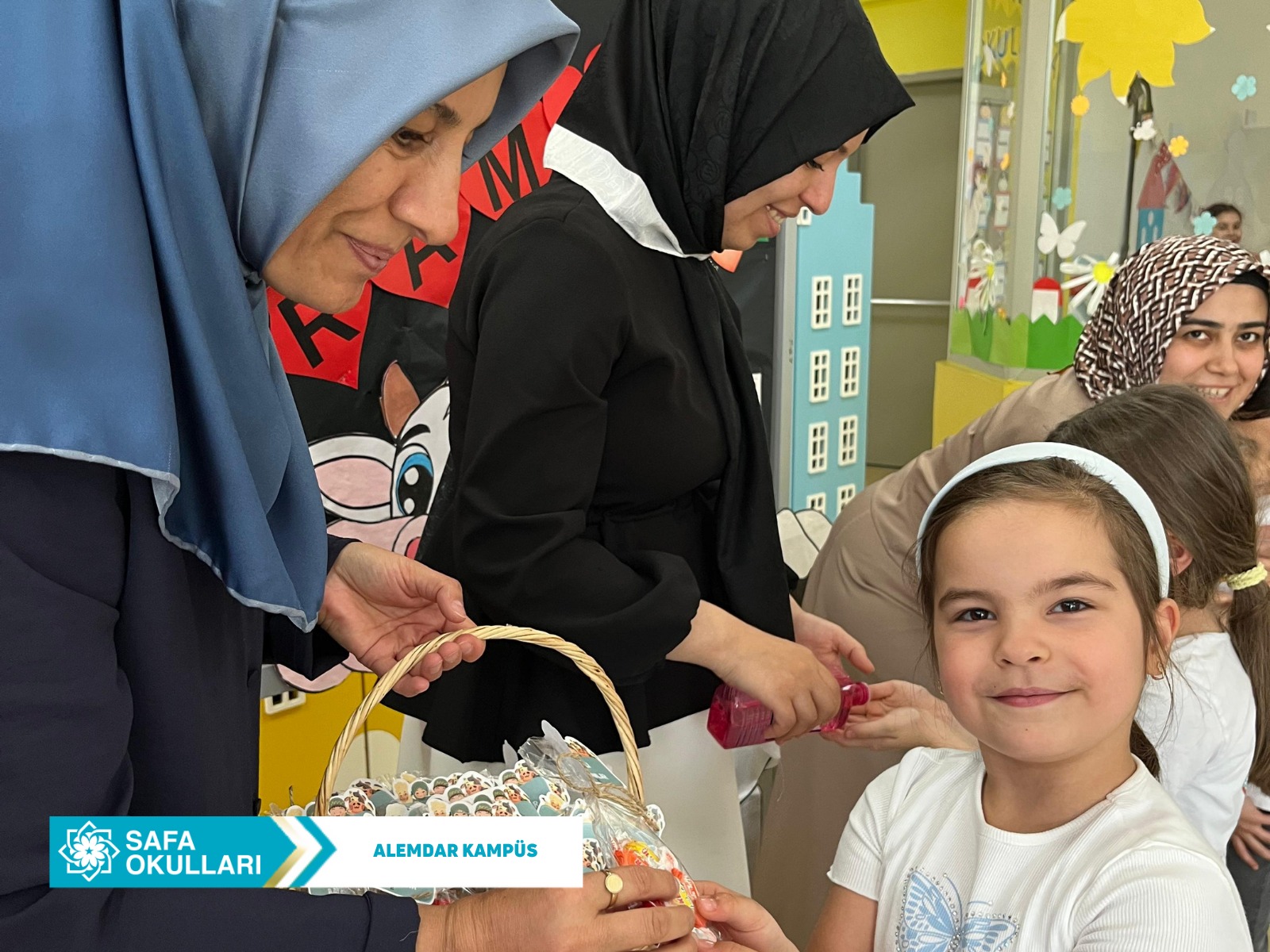 SAFA'DA BAYRAM COŞKUSU