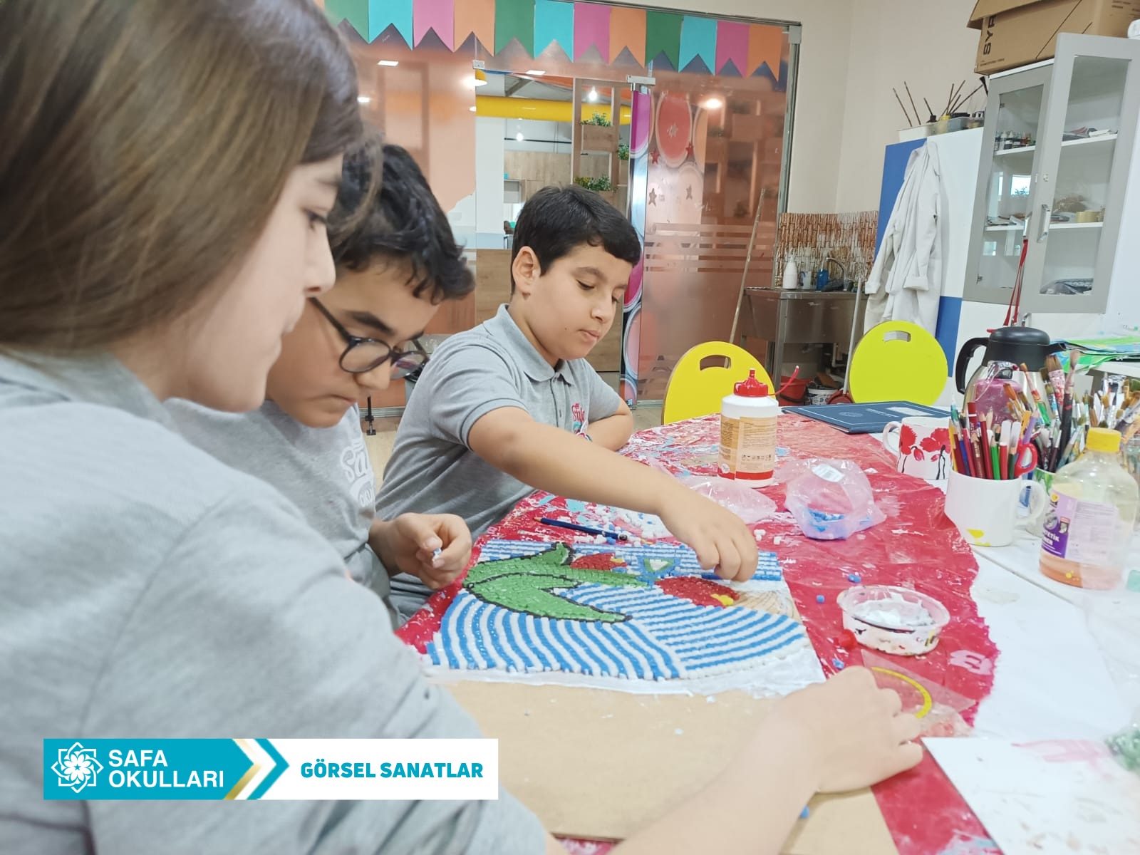 MOZAİK SANATIYLA TANIŞMA