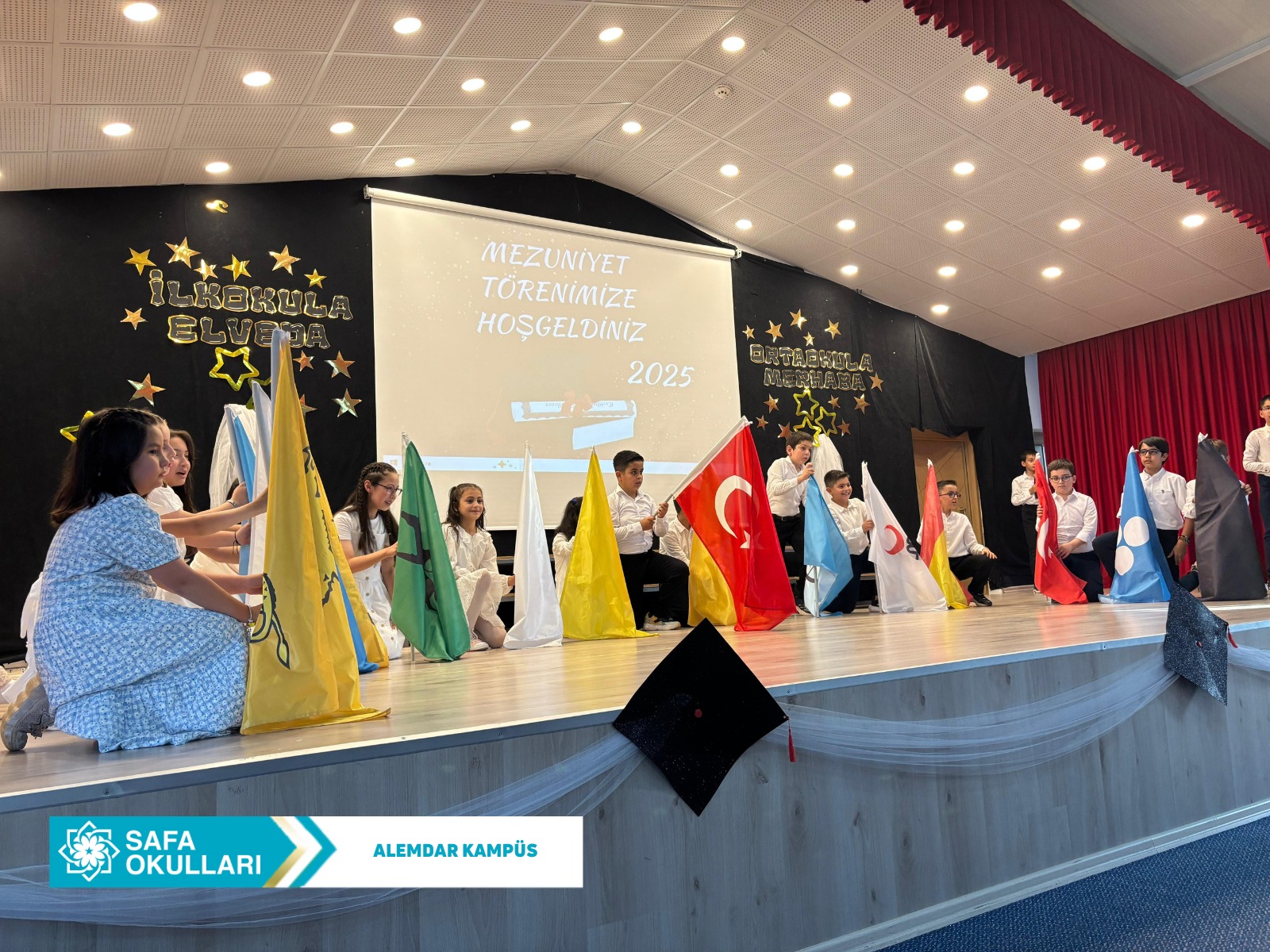 TEBRİKLER MİNİK MEZUNLAR