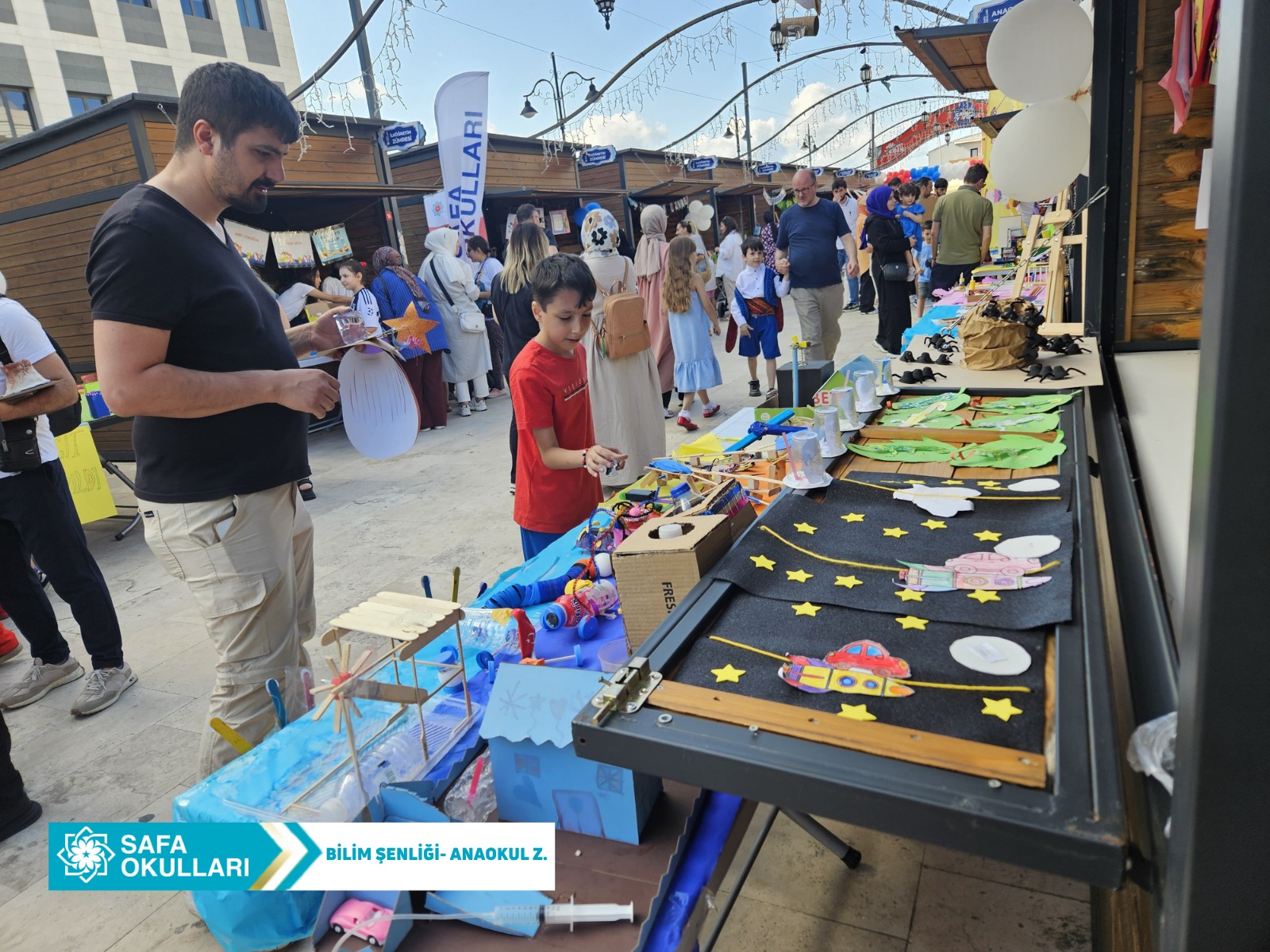 BİLİM ŞENLİĞİNDE ANAOKULU ZÜMRESİ