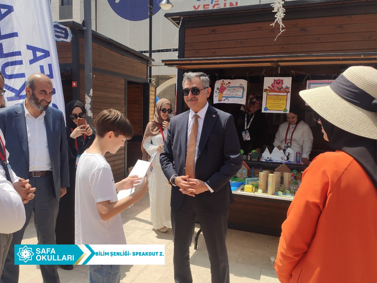 BİLİM ŞENLİĞİNDE SPEAKOUT ZÜMRESİ