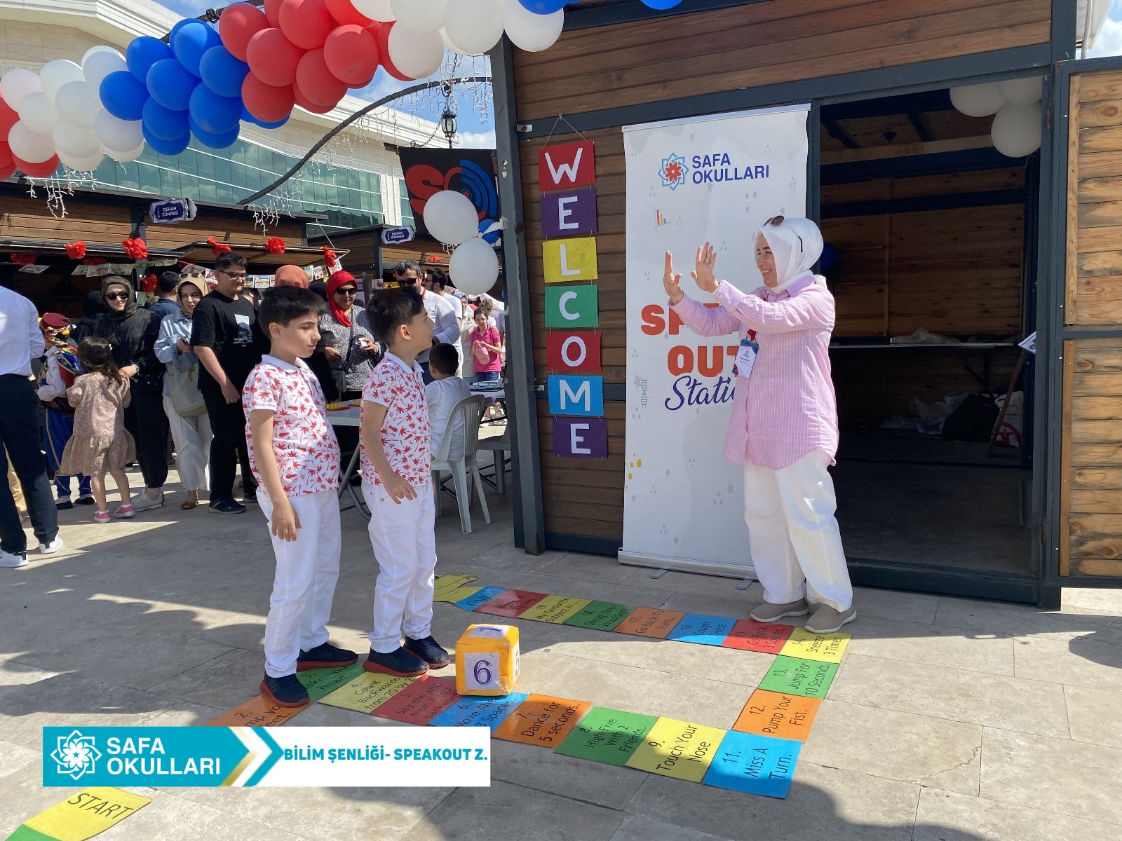 BİLİM ŞENLİĞİNDE SPEAKOUT ZÜMRESİ