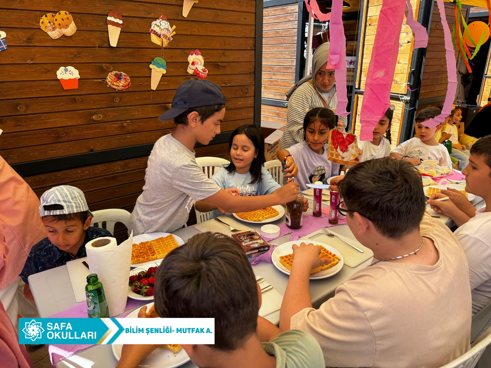 BİLİM ŞENLİĞİNDE MUTFAK ATÖLYESİ